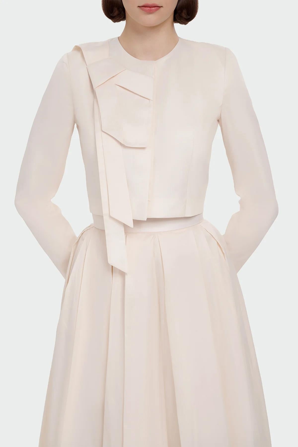 Asimetrik Katmanlı Üst ve Pileli Etek Abiye Takım