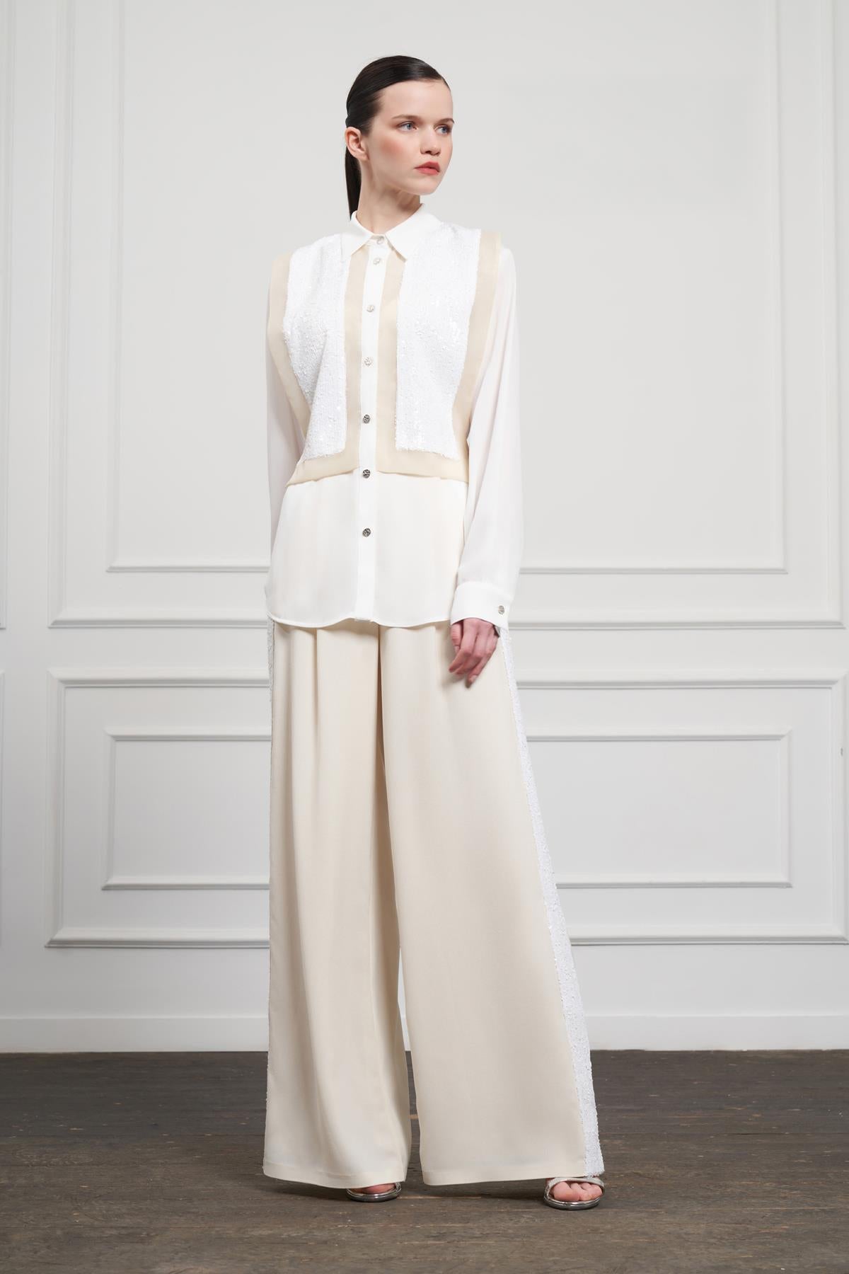 بنطلون بنقوش جانبية زهرية