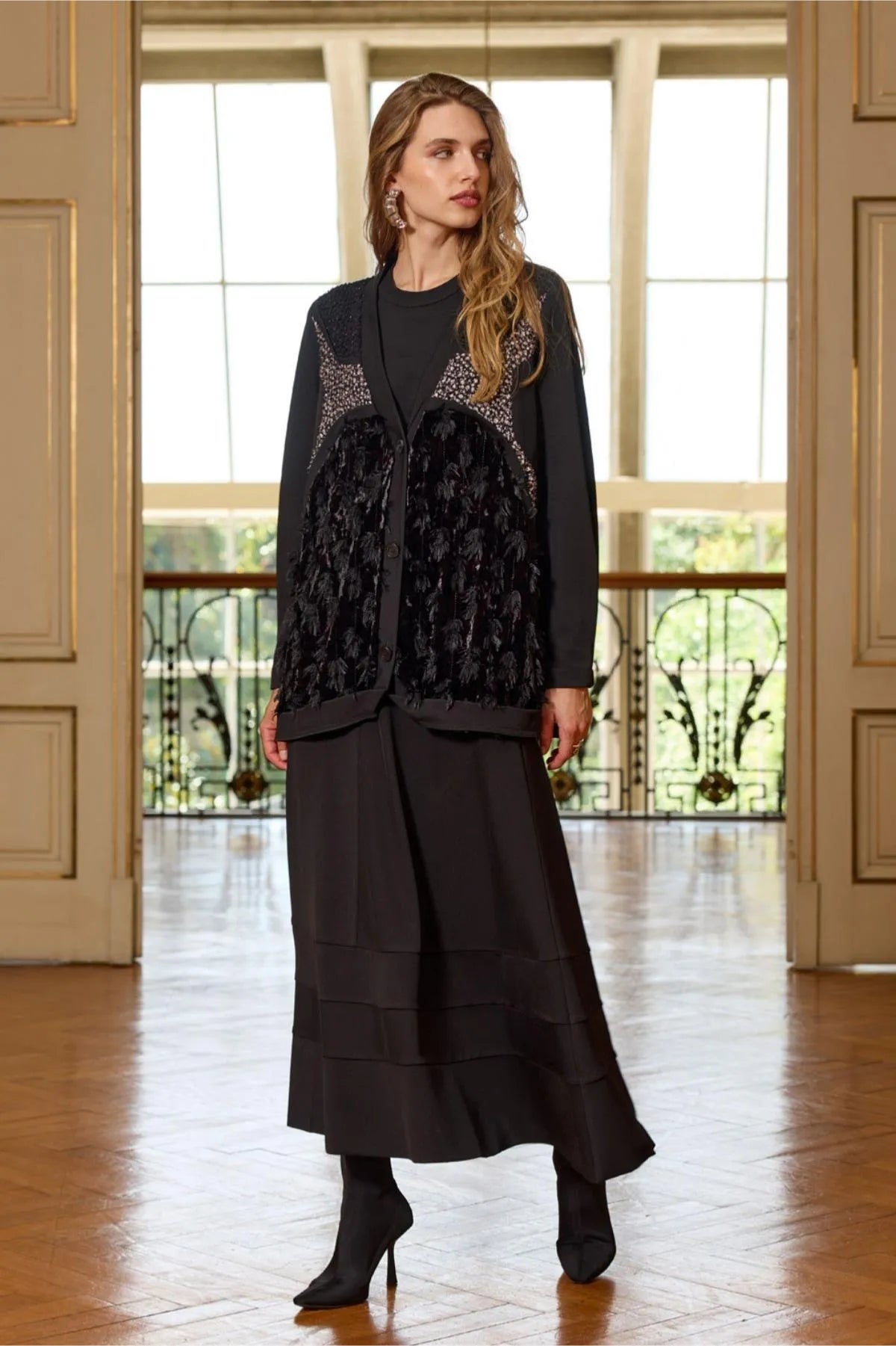 Velvet Detailed Tassel Cardigan