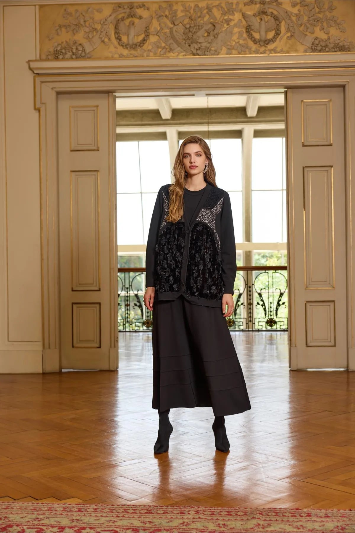 Velvet Detailed Tassel Cardigan