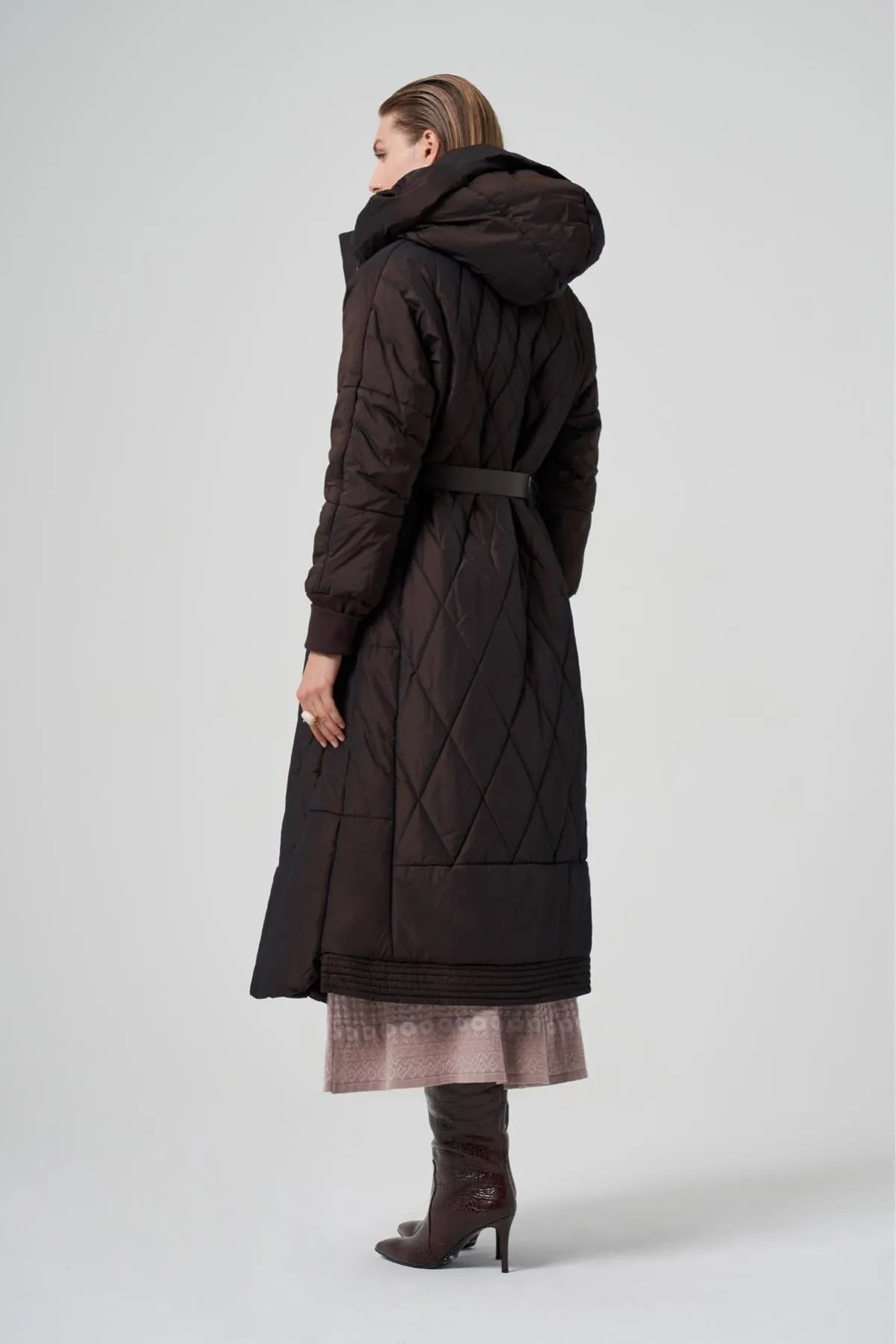 معطف طويل منتفخ مبطن