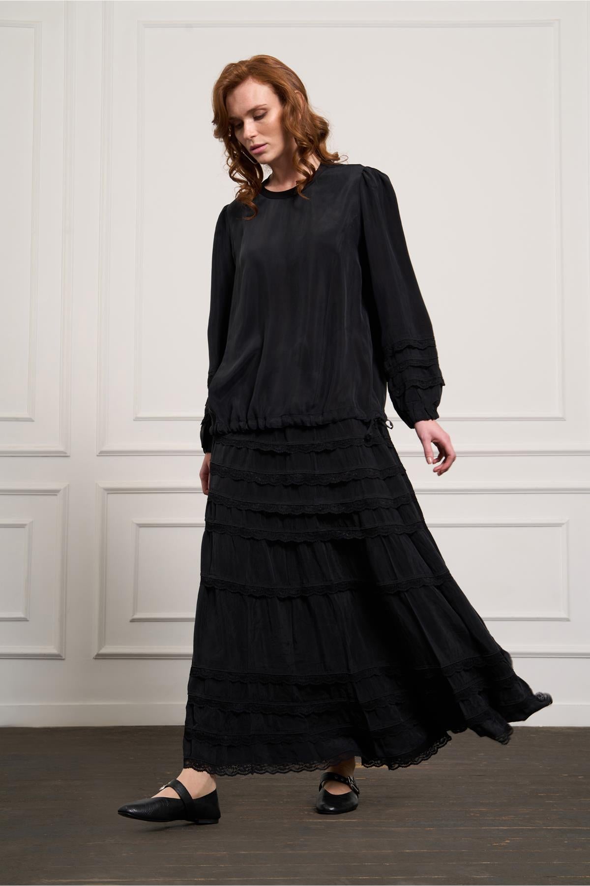 Lace Detailed Cupro Skirt Set