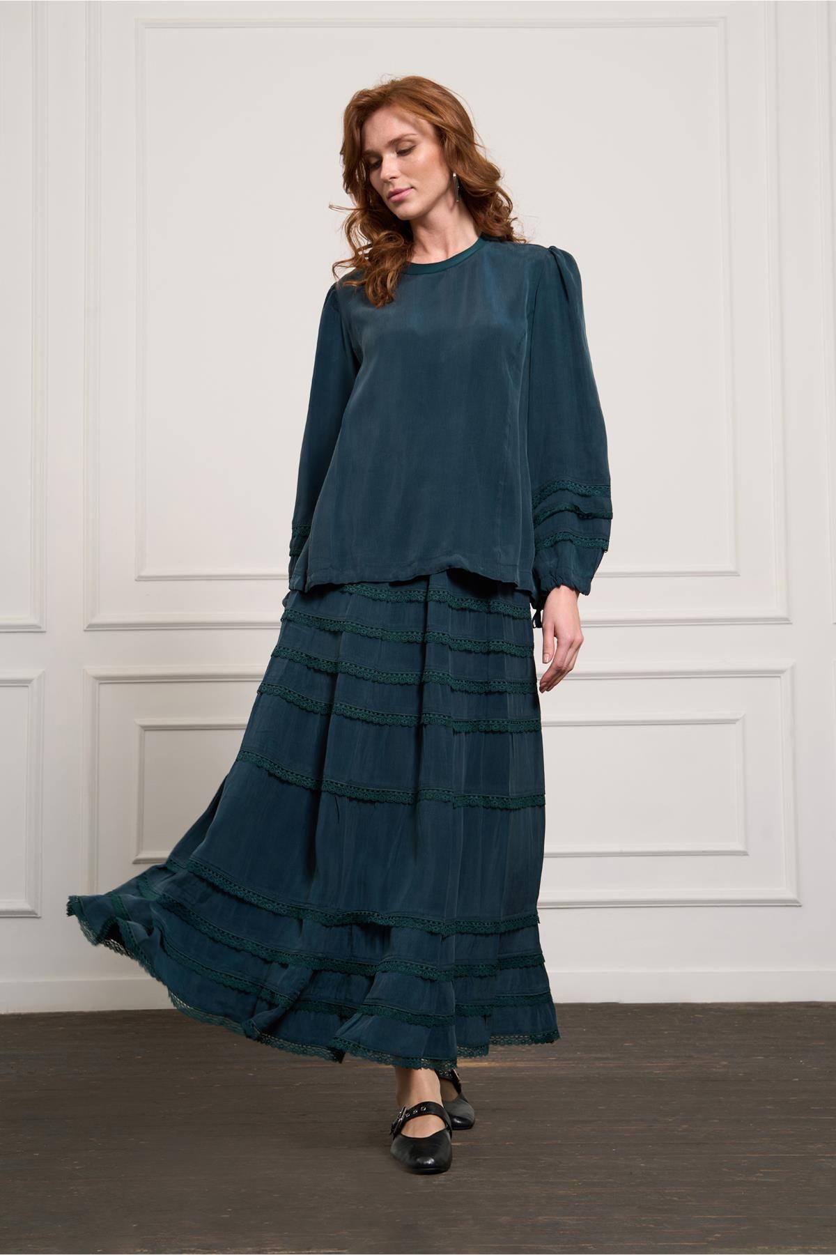 Lace Detailed Cupro Skirt Set