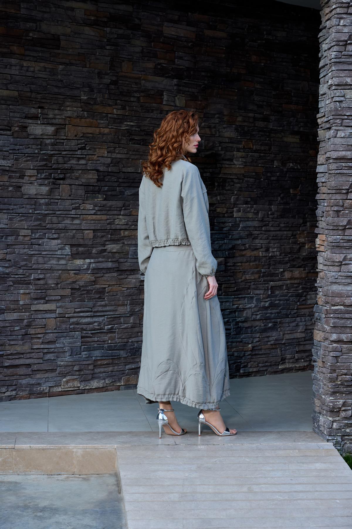 Zippered Short Jacket and Long Skirt Linen Suit