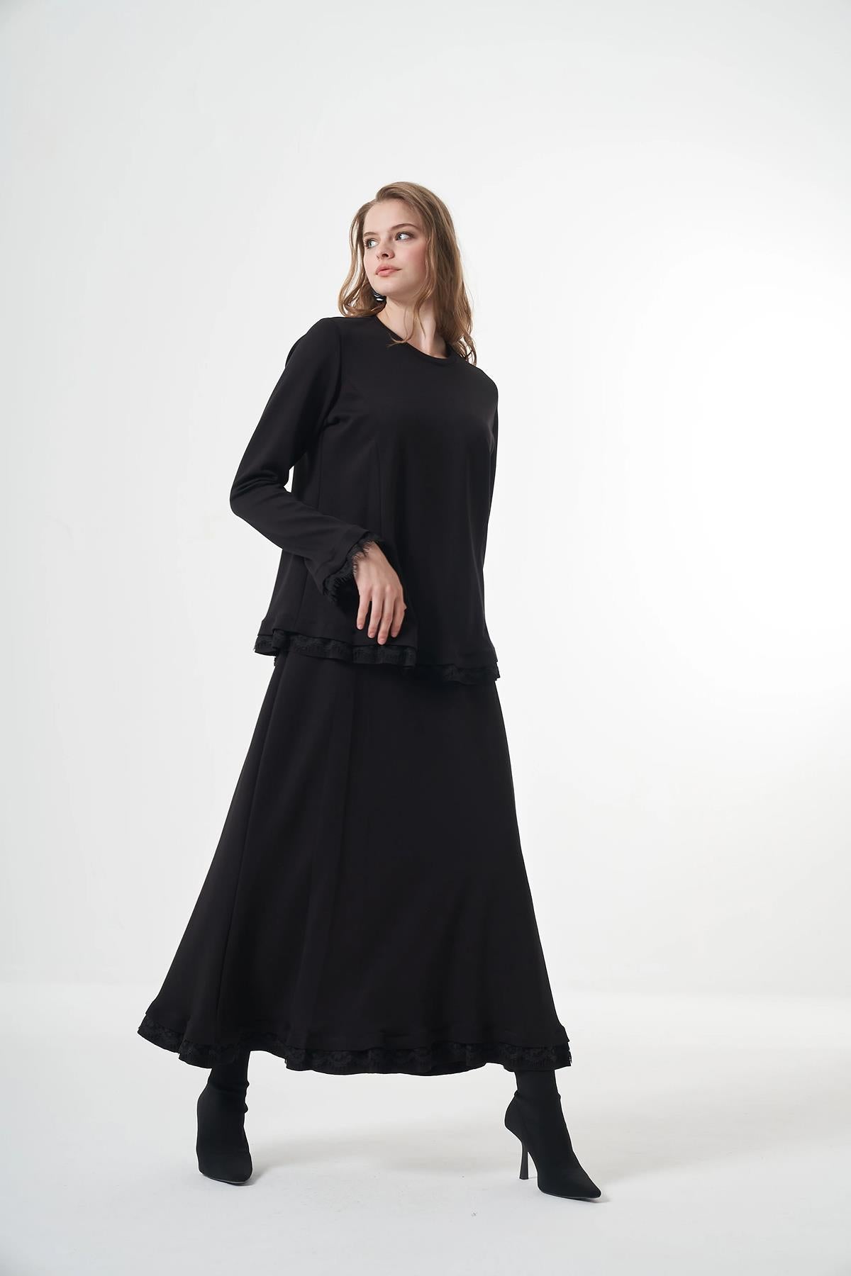 Tunic Skirt Set with Guipure Detail on Sleeves and Hem