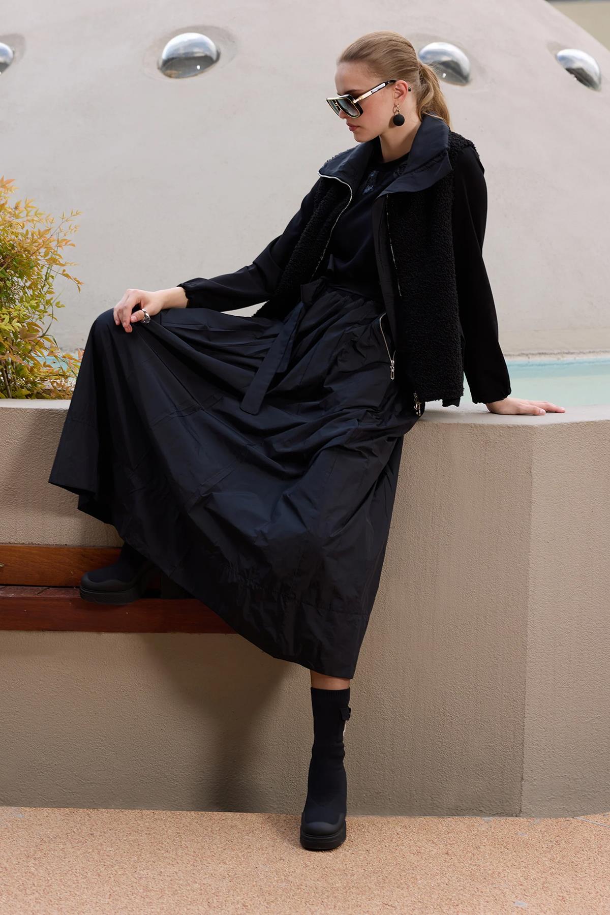 Önden Fermuarlı Peluş Yelek