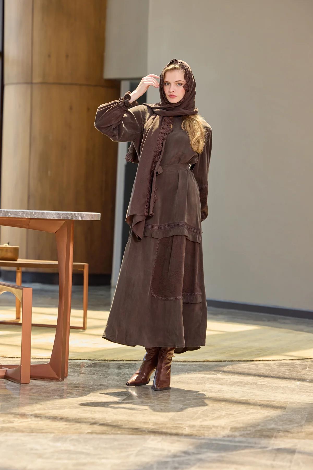 Lace Detailed Belted Shawl Cupro Dress