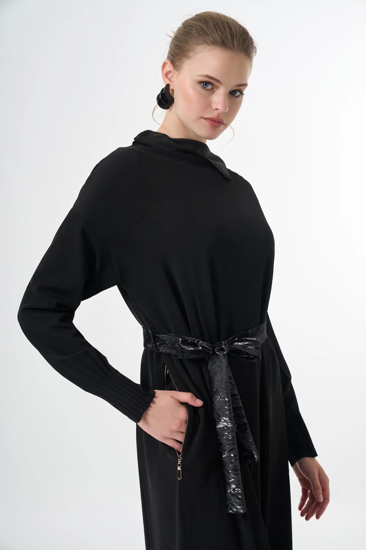 Beli Kemerli Fermuar Detaylı Elbise