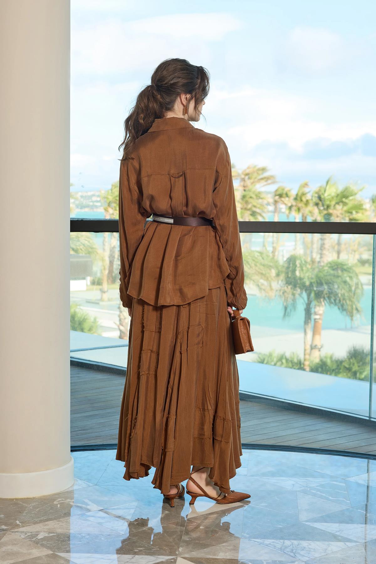 Düğmeli Gömlek Yama Detaylı Etek Cupro Takım