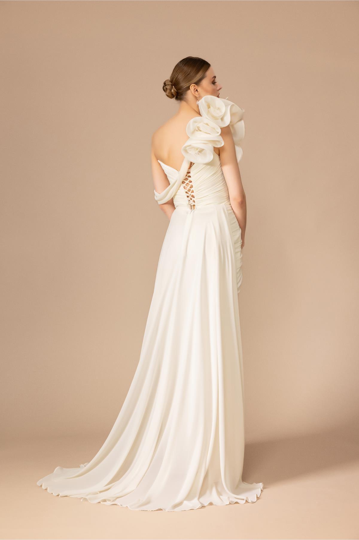 Omzu Gül Detaylı Sırt İşlemeli Plise Elbise - Eser Giyim