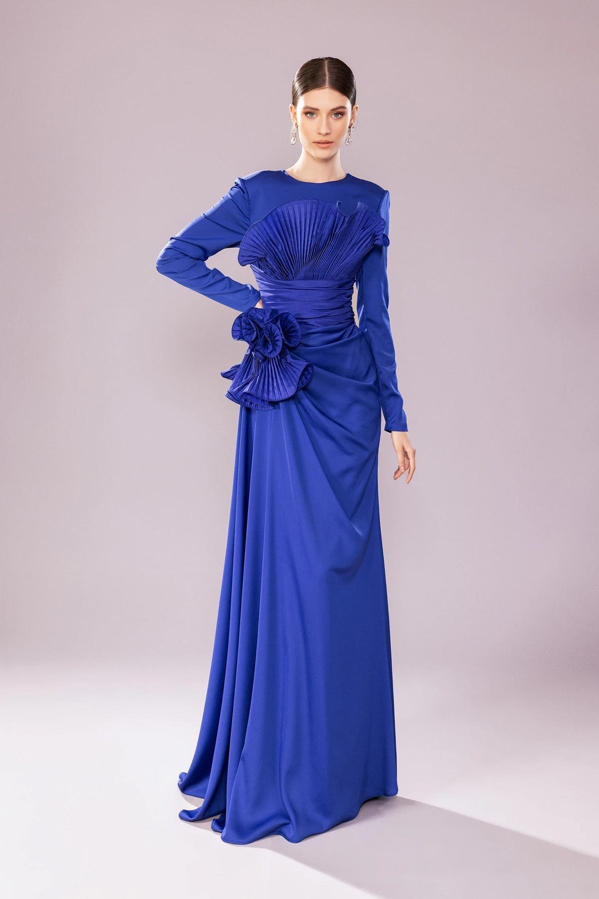 Ön Pilise Kabartma Çiçek Tesettür Abiye Elbise - Eser Giyim