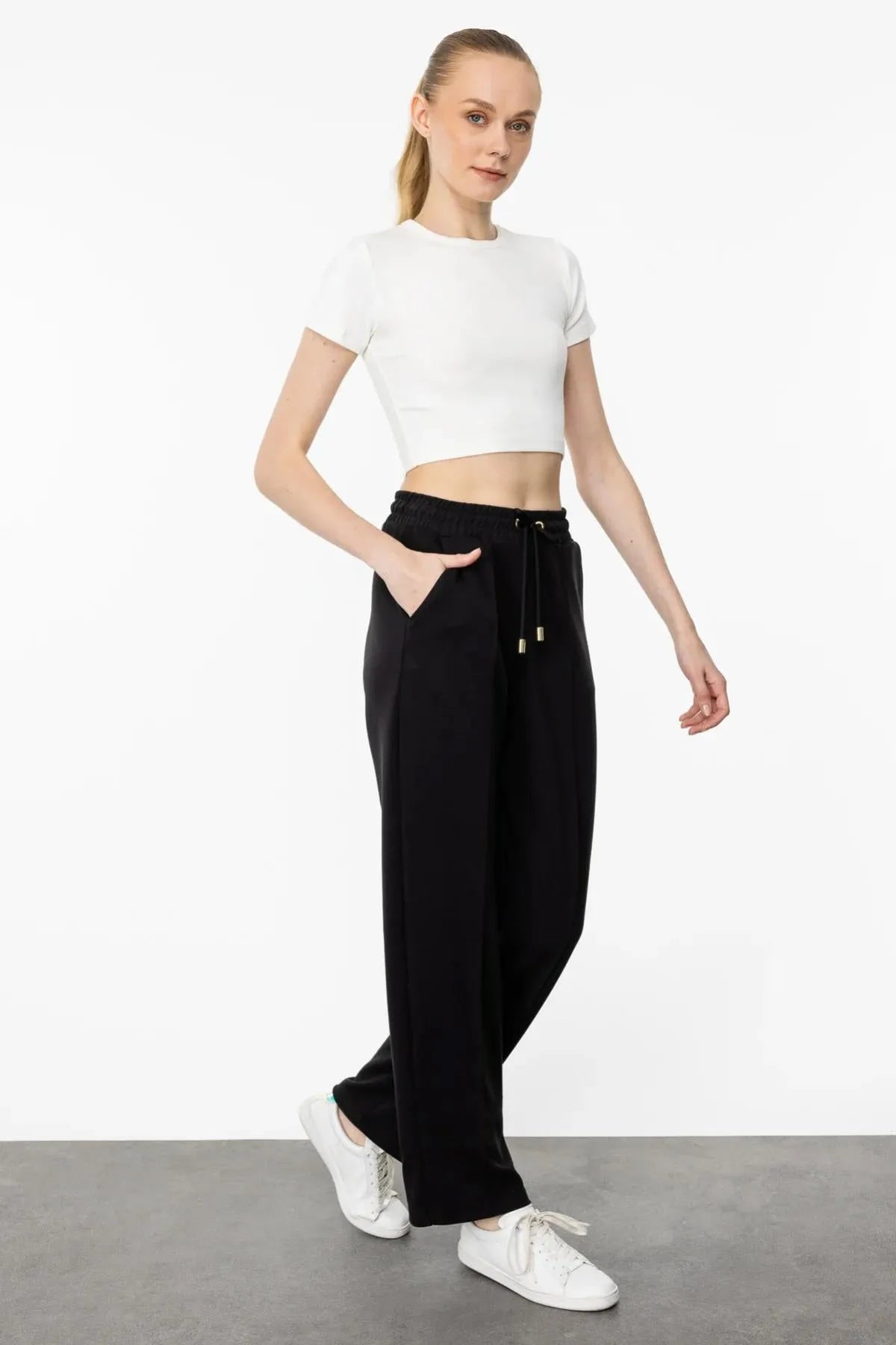Grass Wide Leg Trousers