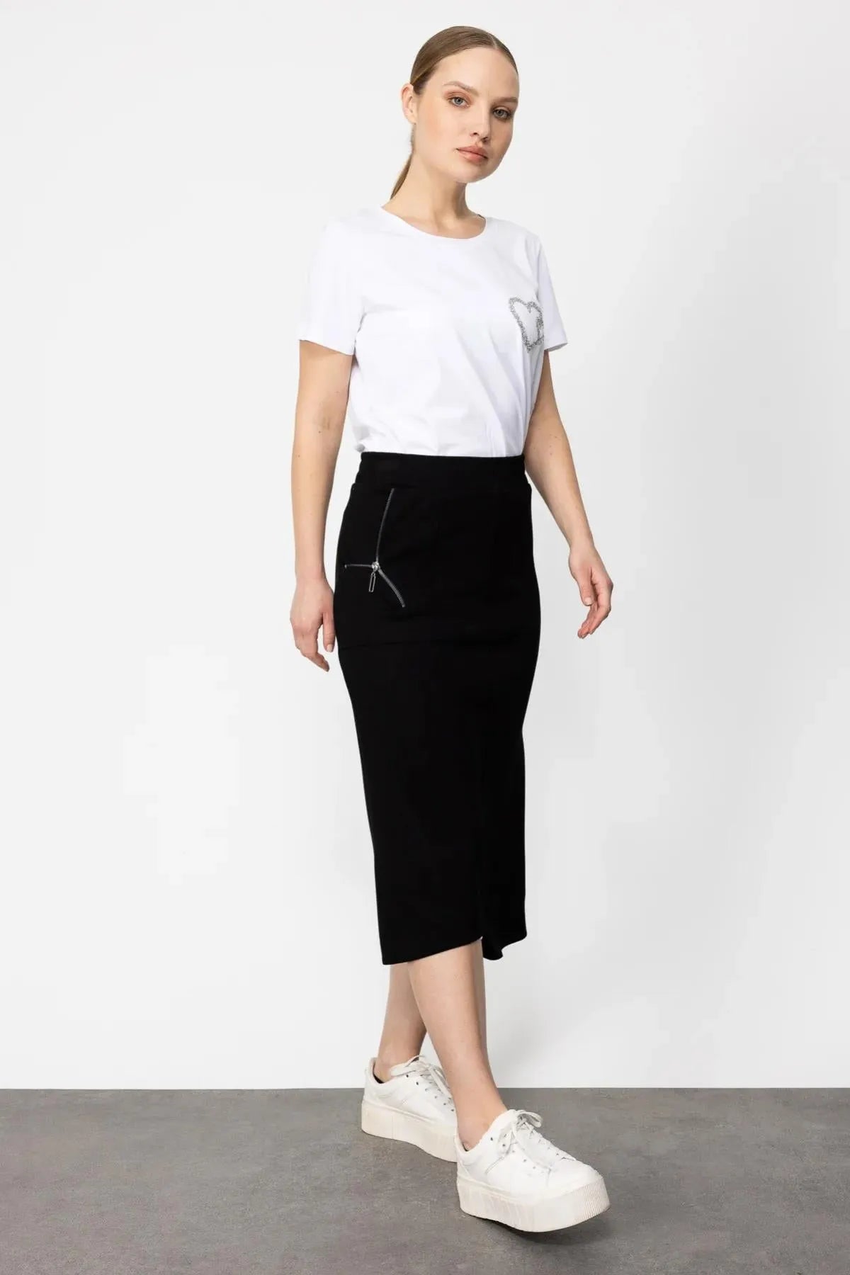 Elastic Waist Ornamental Pocket Zipper Detailed Midi Skirt