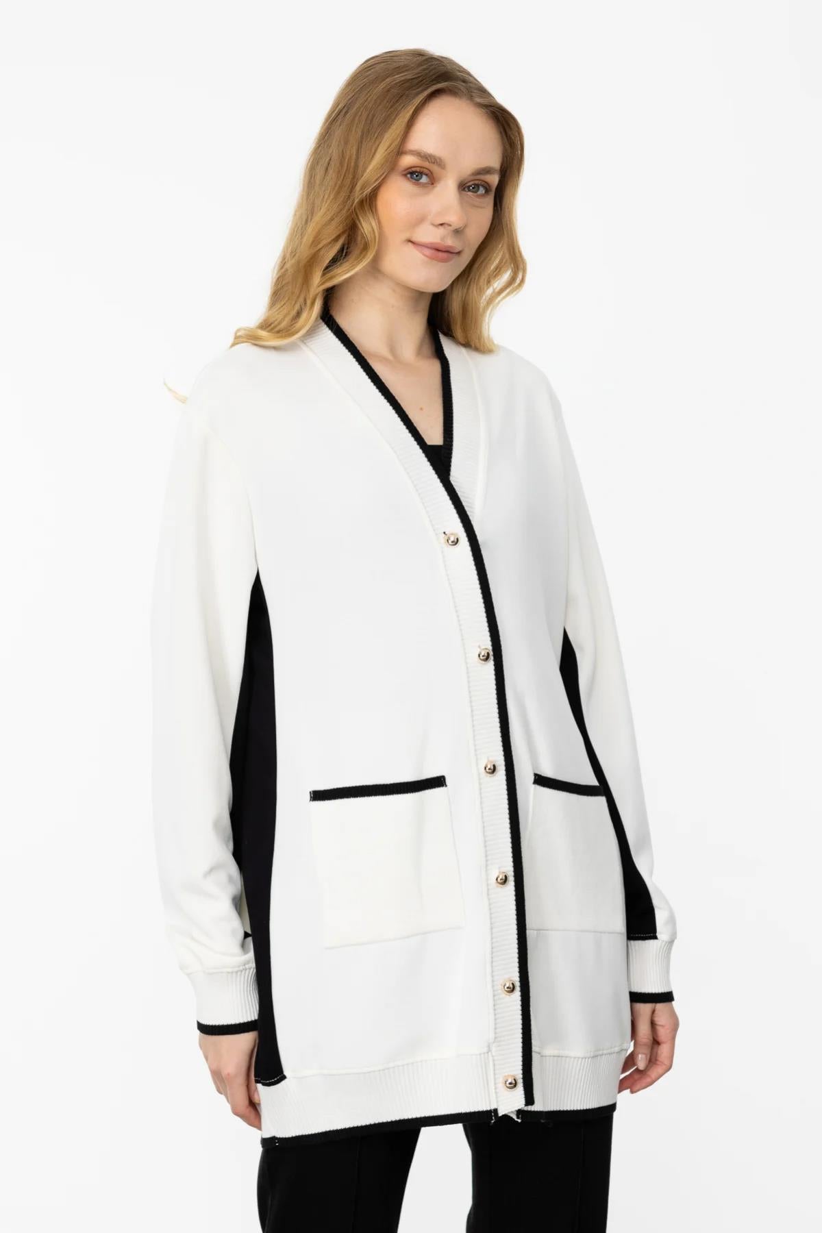 Cep Ve Gold Düğme Detaylı Ribanalı Uzun Hırka