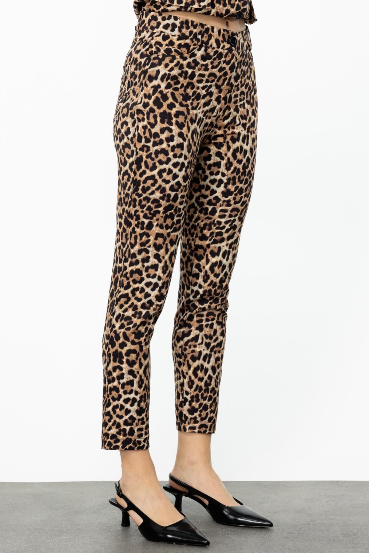 Leopar Desenli Beş Cep Pantolon