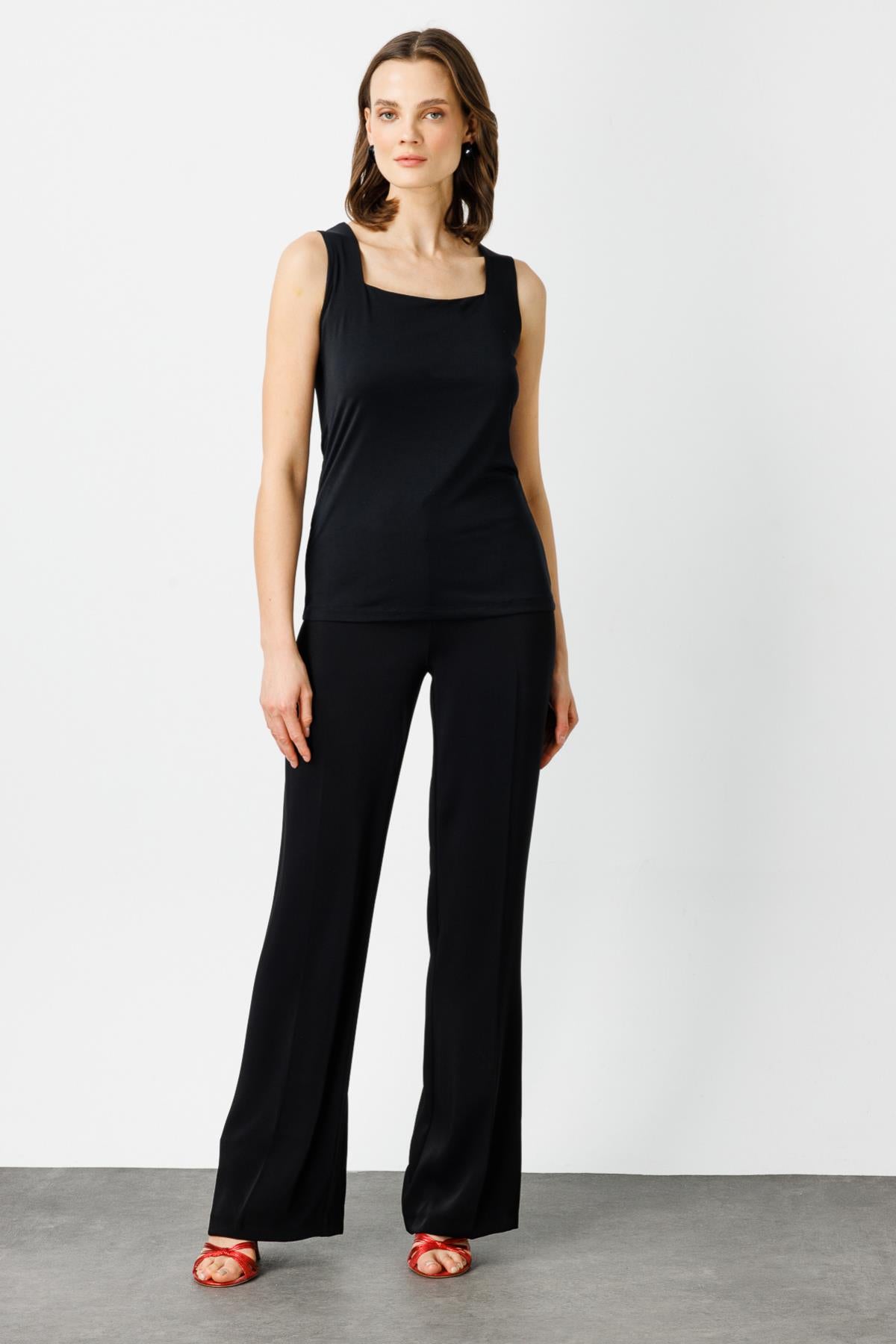 Square Neck Basic Blouse