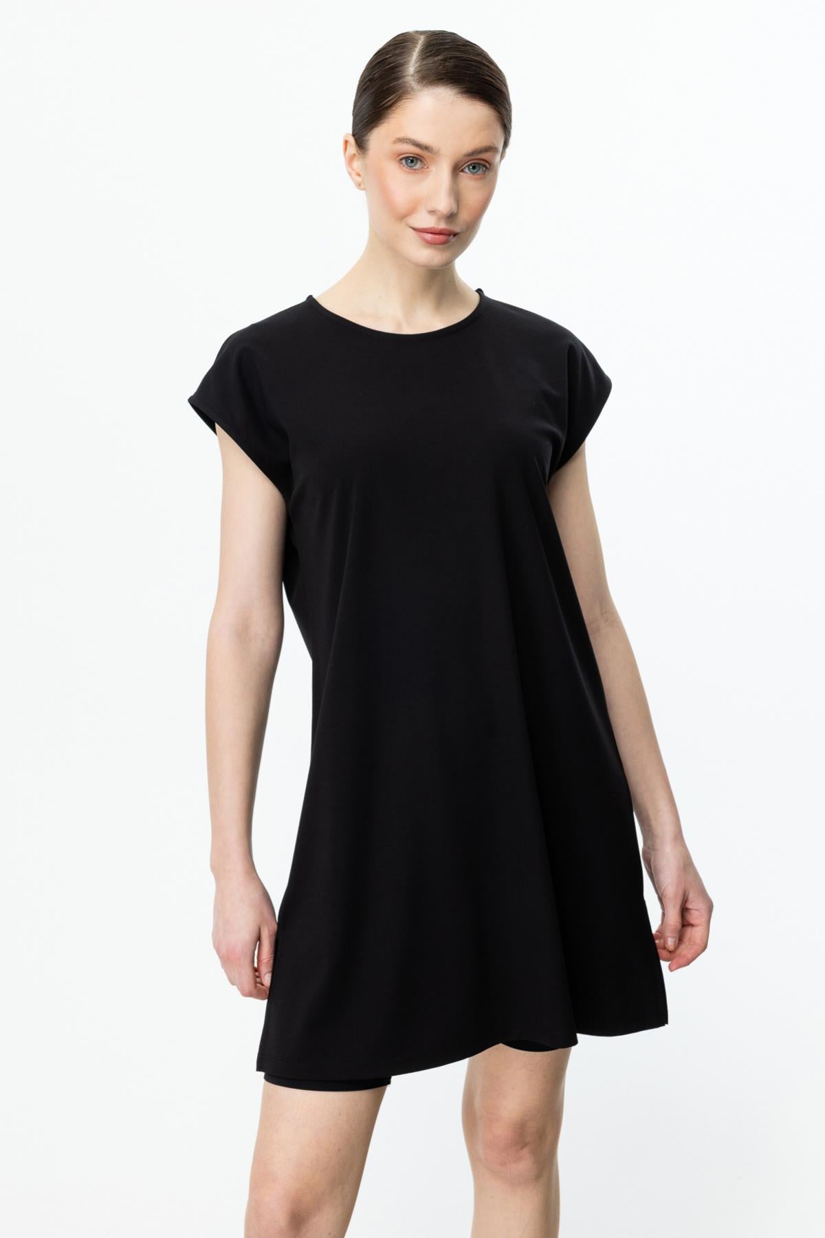 سترة طويلة أساسية بدون ياقة