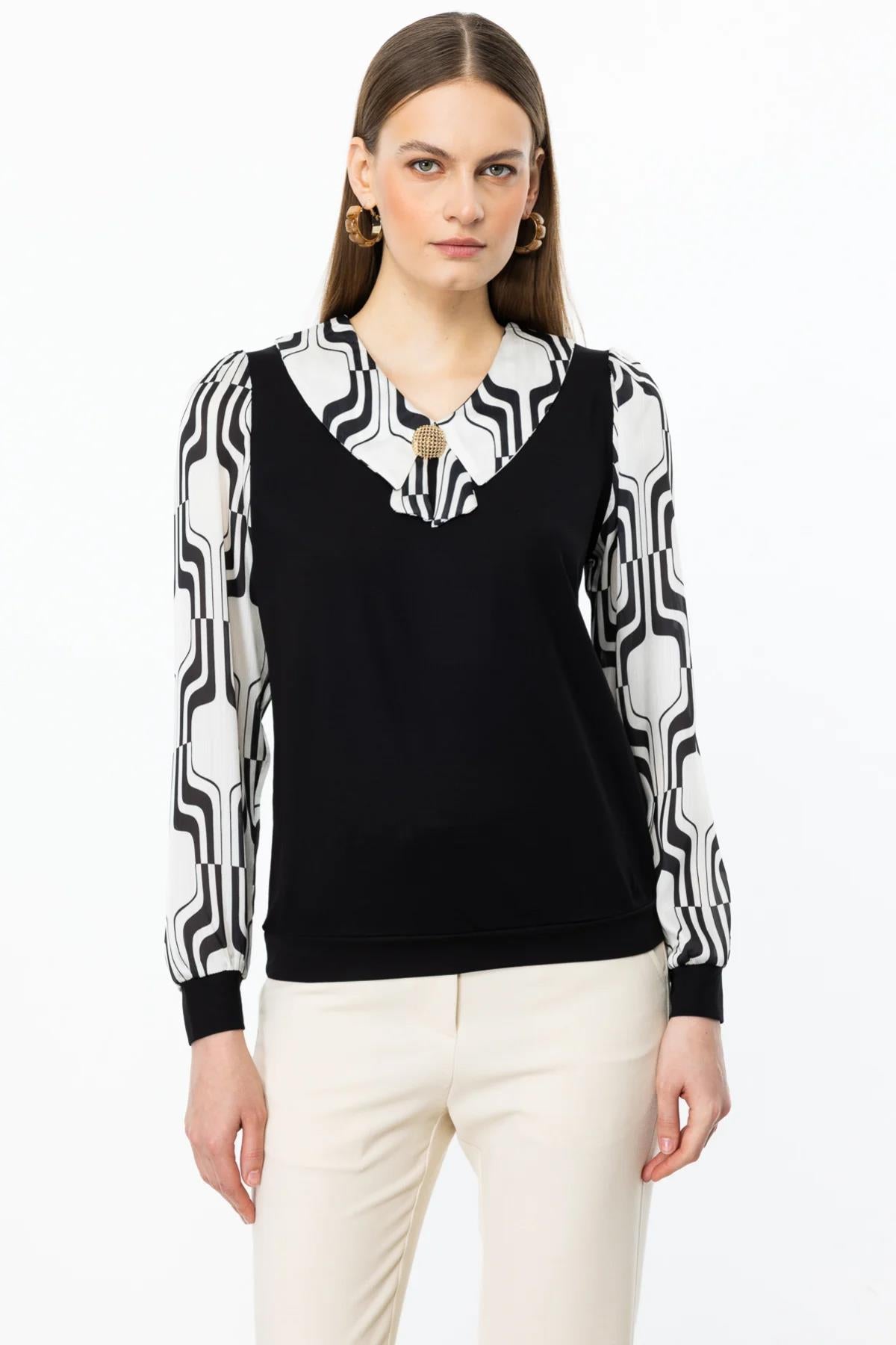Sweater Look Blouse with Accessory Collar