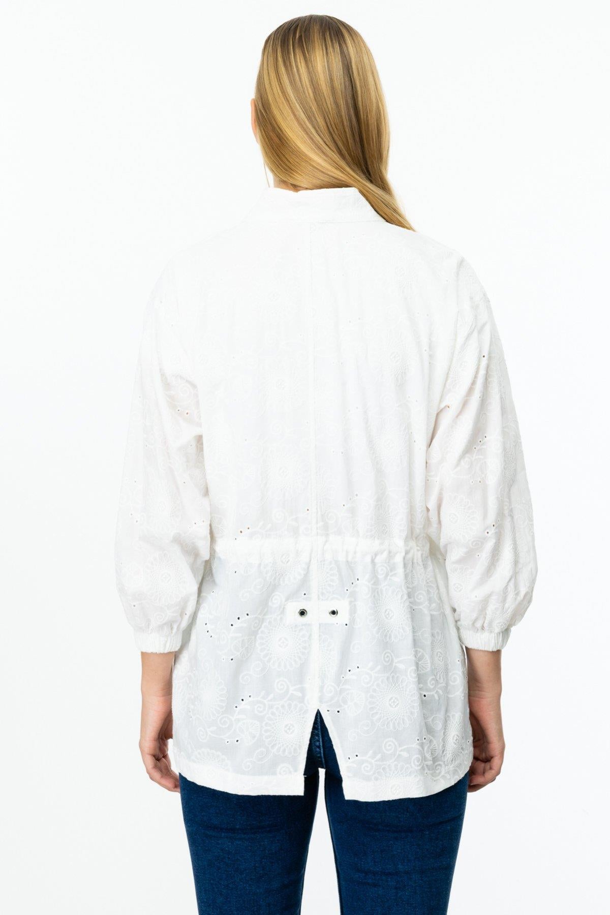 Beli Büzgülü İşlemeli Pamuk Kısa Kap