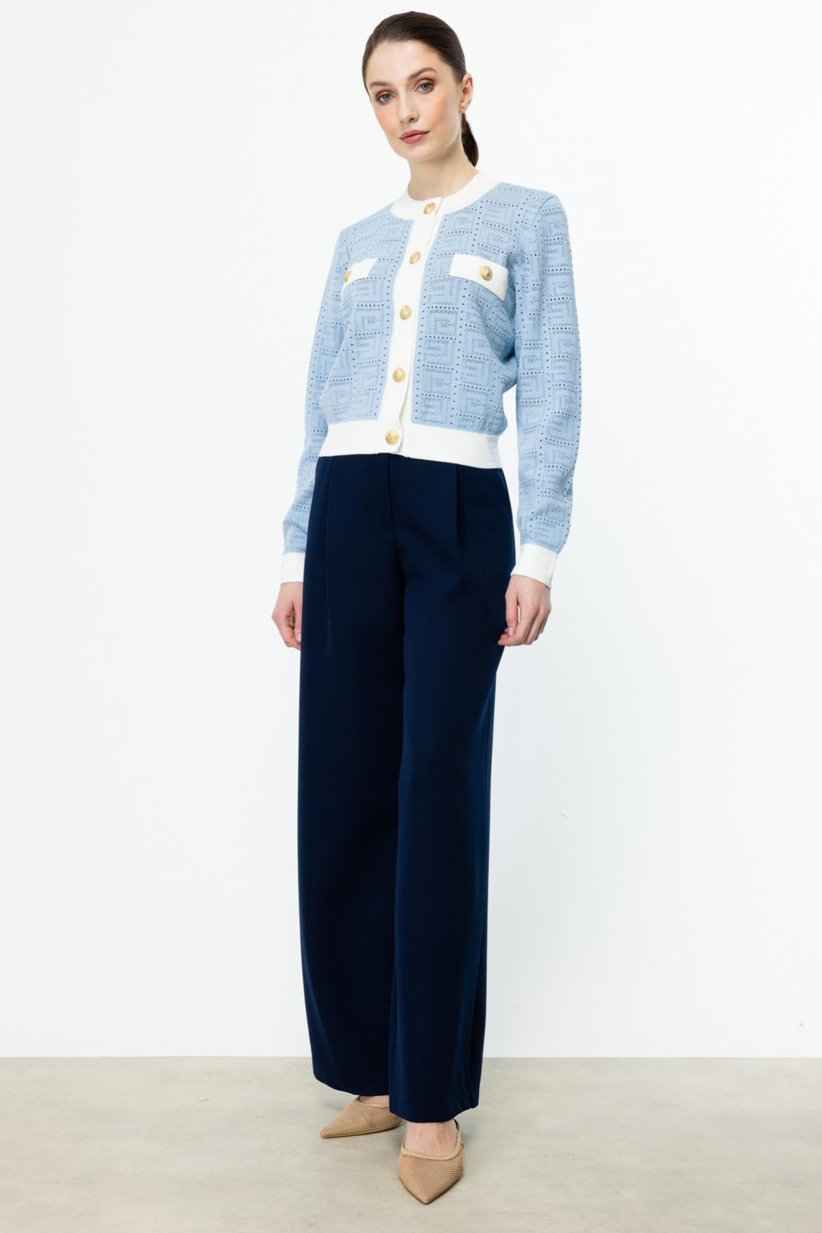 كارديجان محبوك بأزرار وياقة صفرية