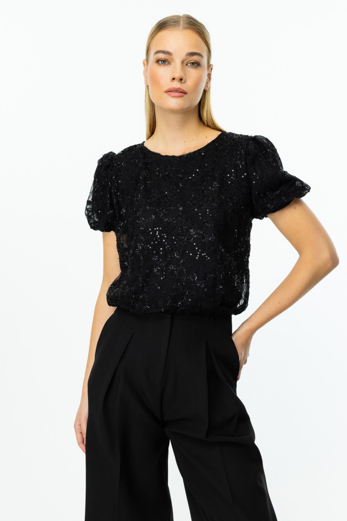 Sequined Flower Embroidered Balloon Sleeve Blouse
