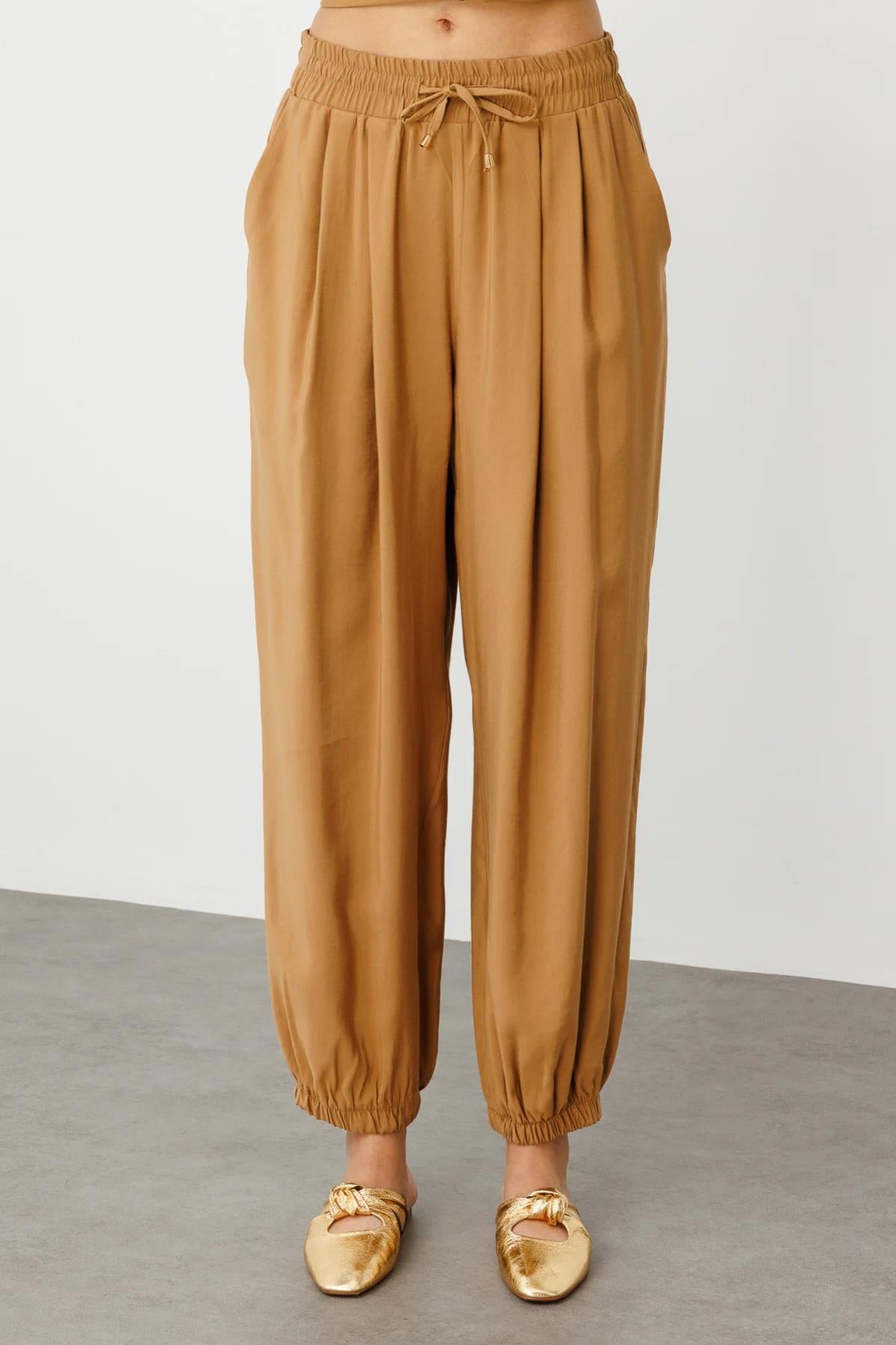 Sports Trousers with Elastic Legs