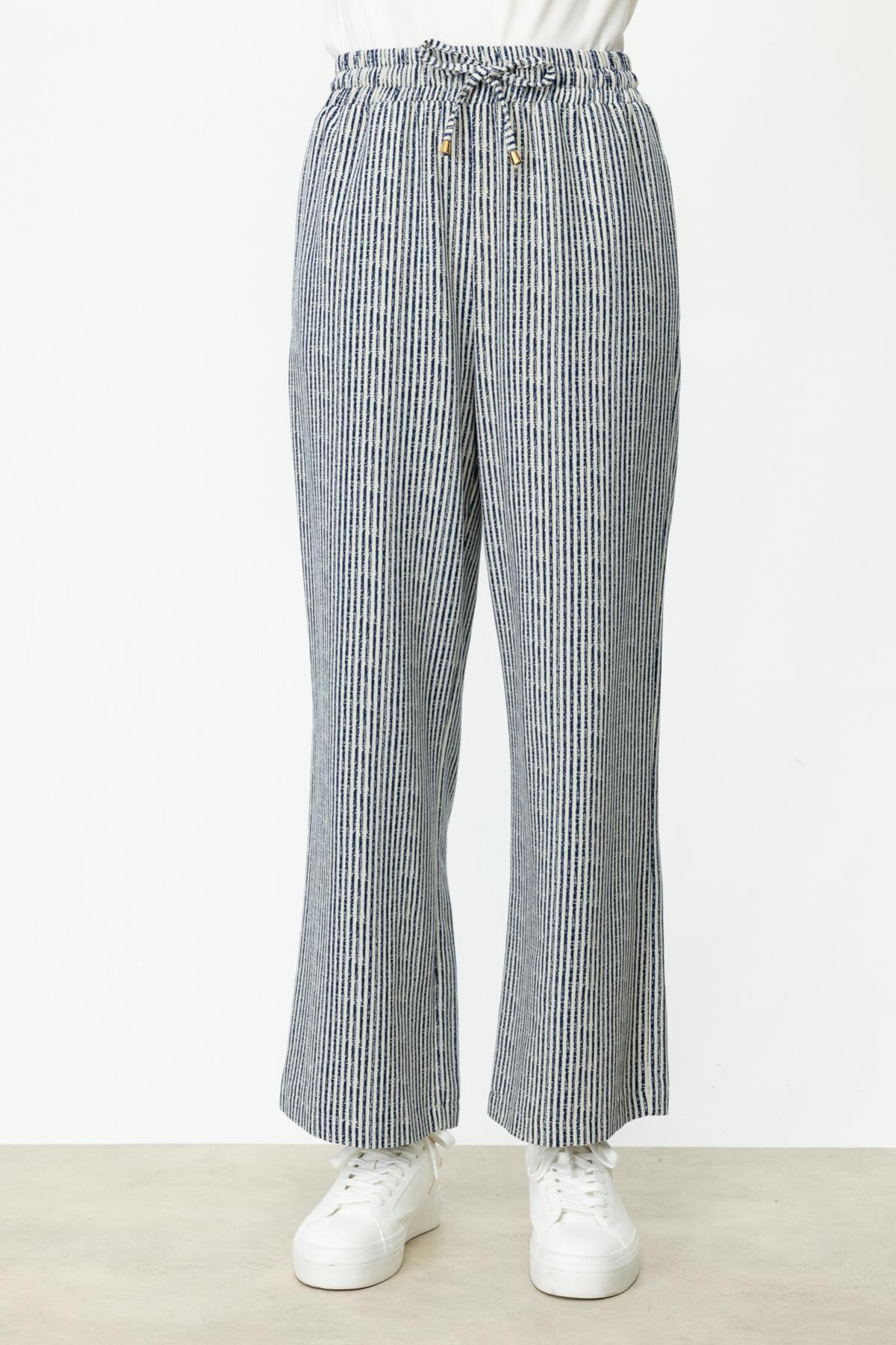 Striped Patterned Elastic Waist Wide Leg Trousers