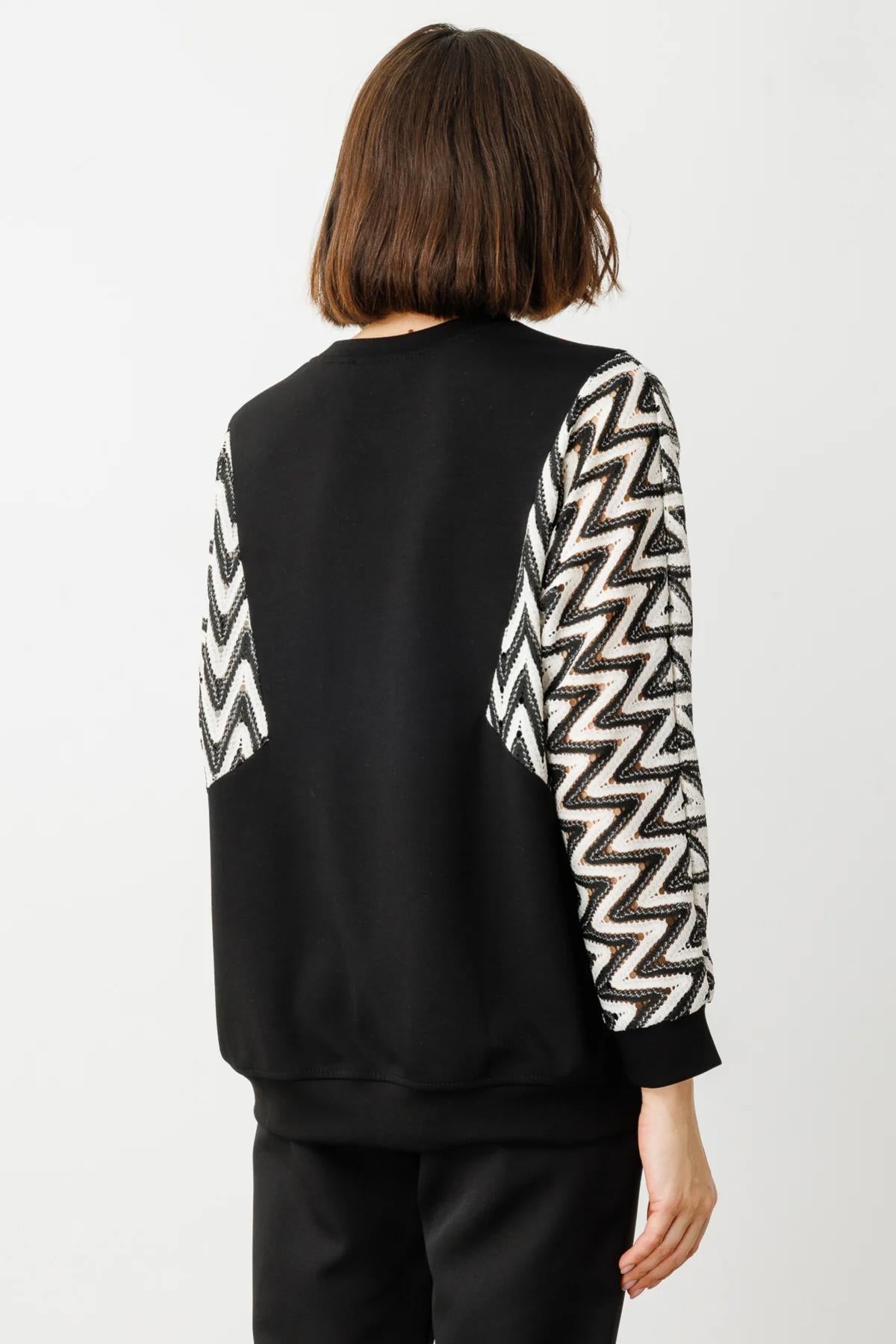 Zigzag Patterned Stone Blouse