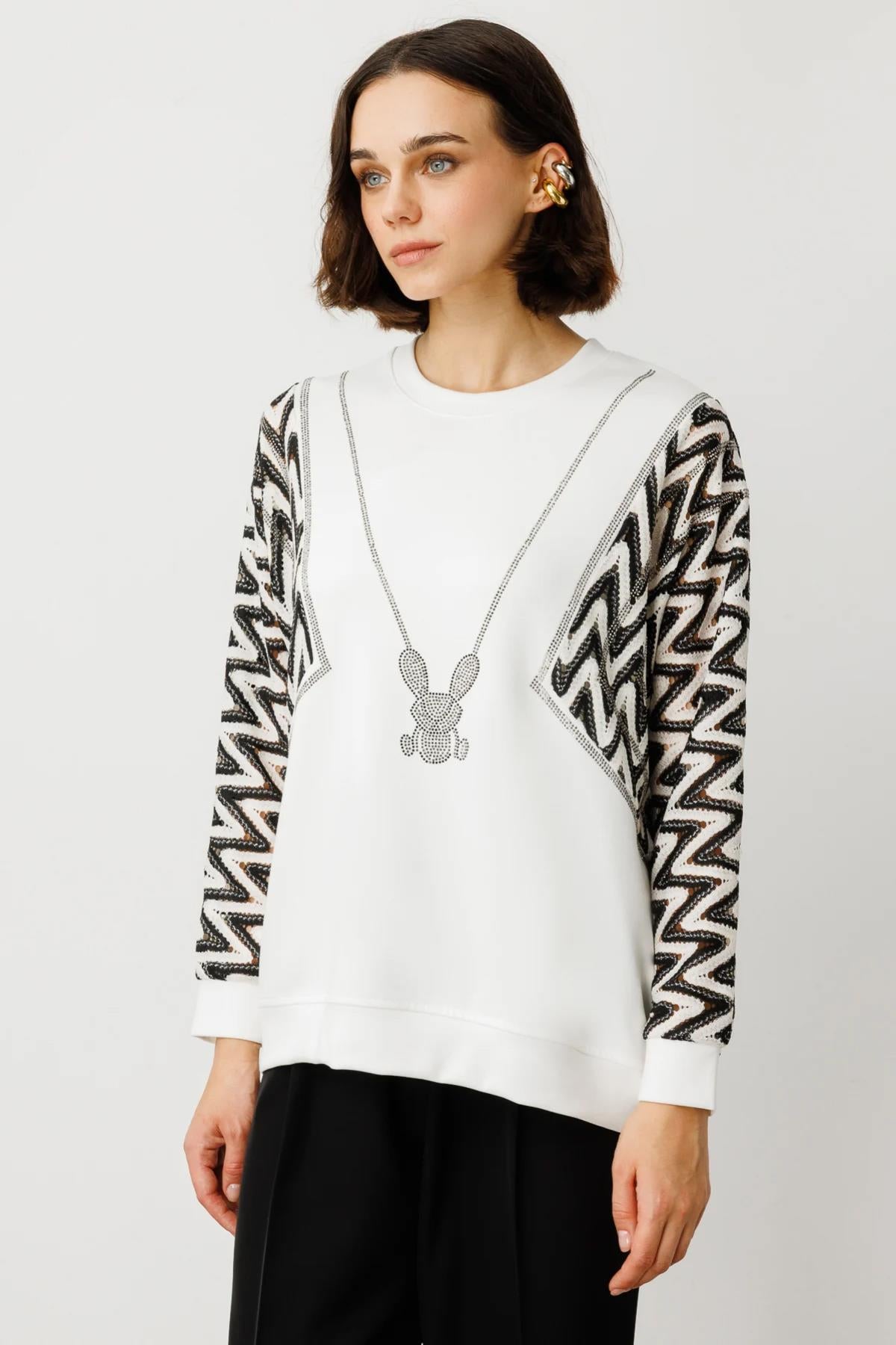 Zigzag Patterned Stone Blouse