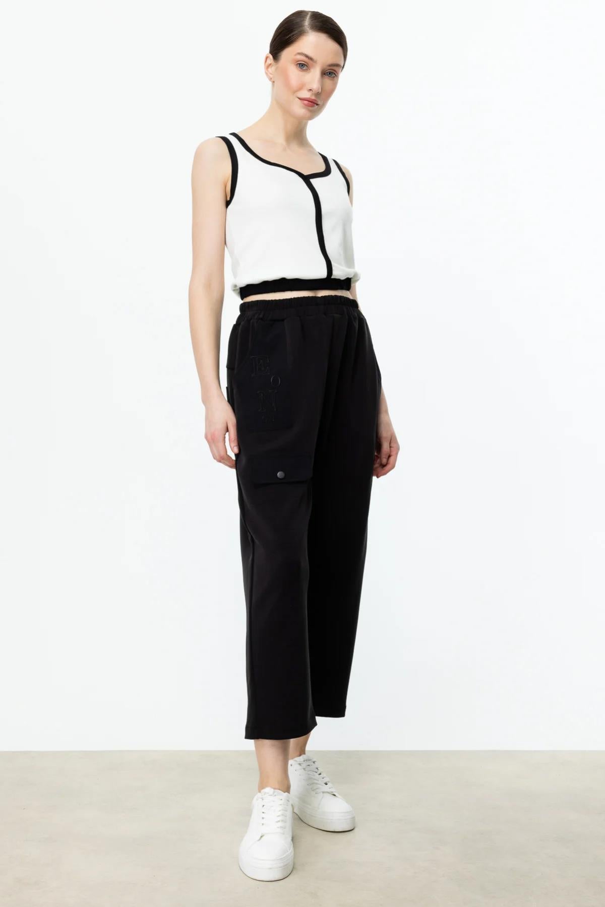 Beli Lastikli Yazı Detaylı Pantolon