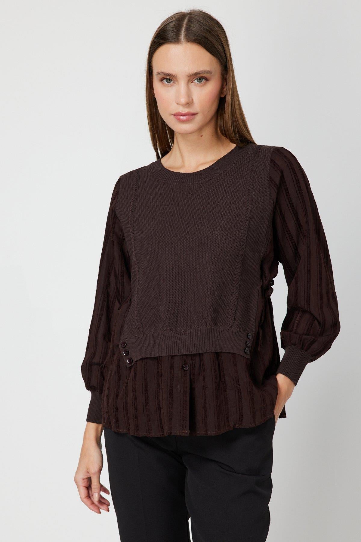 Süveter Görünümlü Düğmeli Bluz