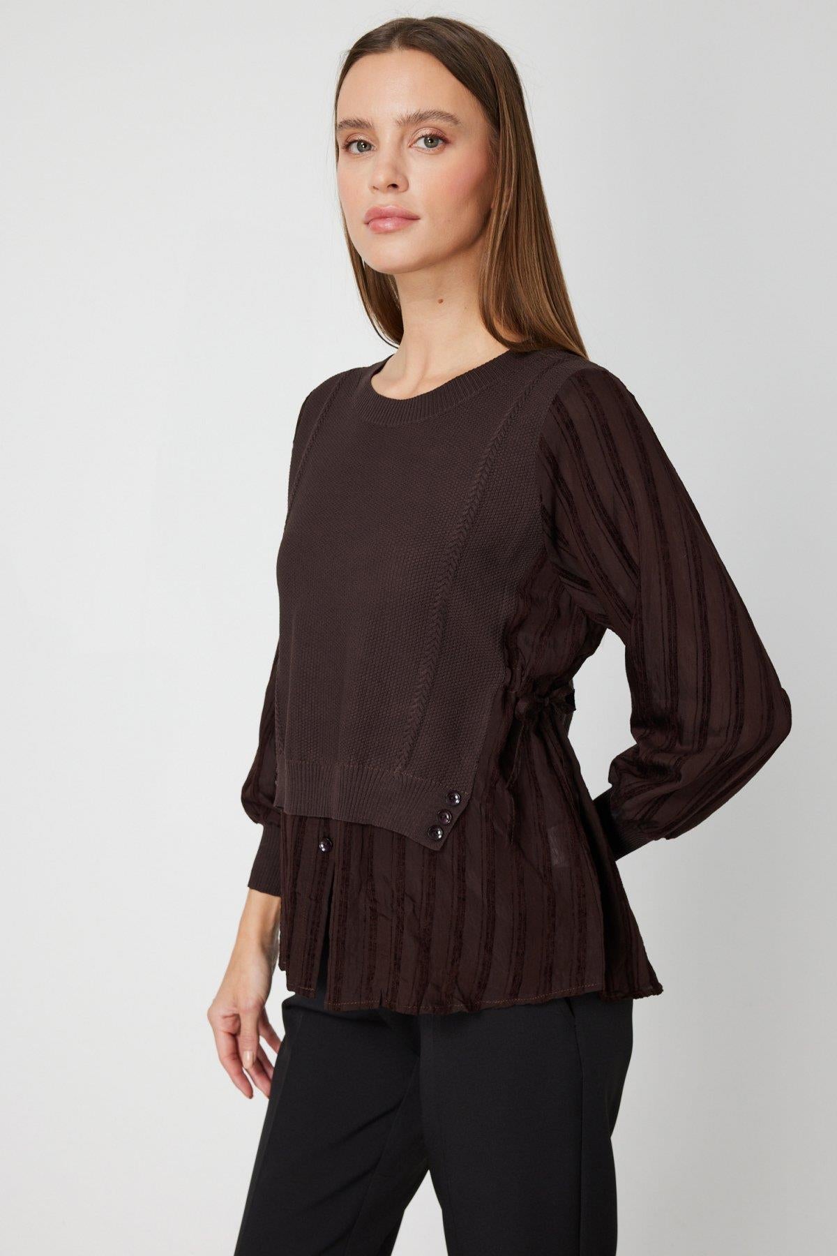 Süveter Görünümlü Düğmeli Bluz