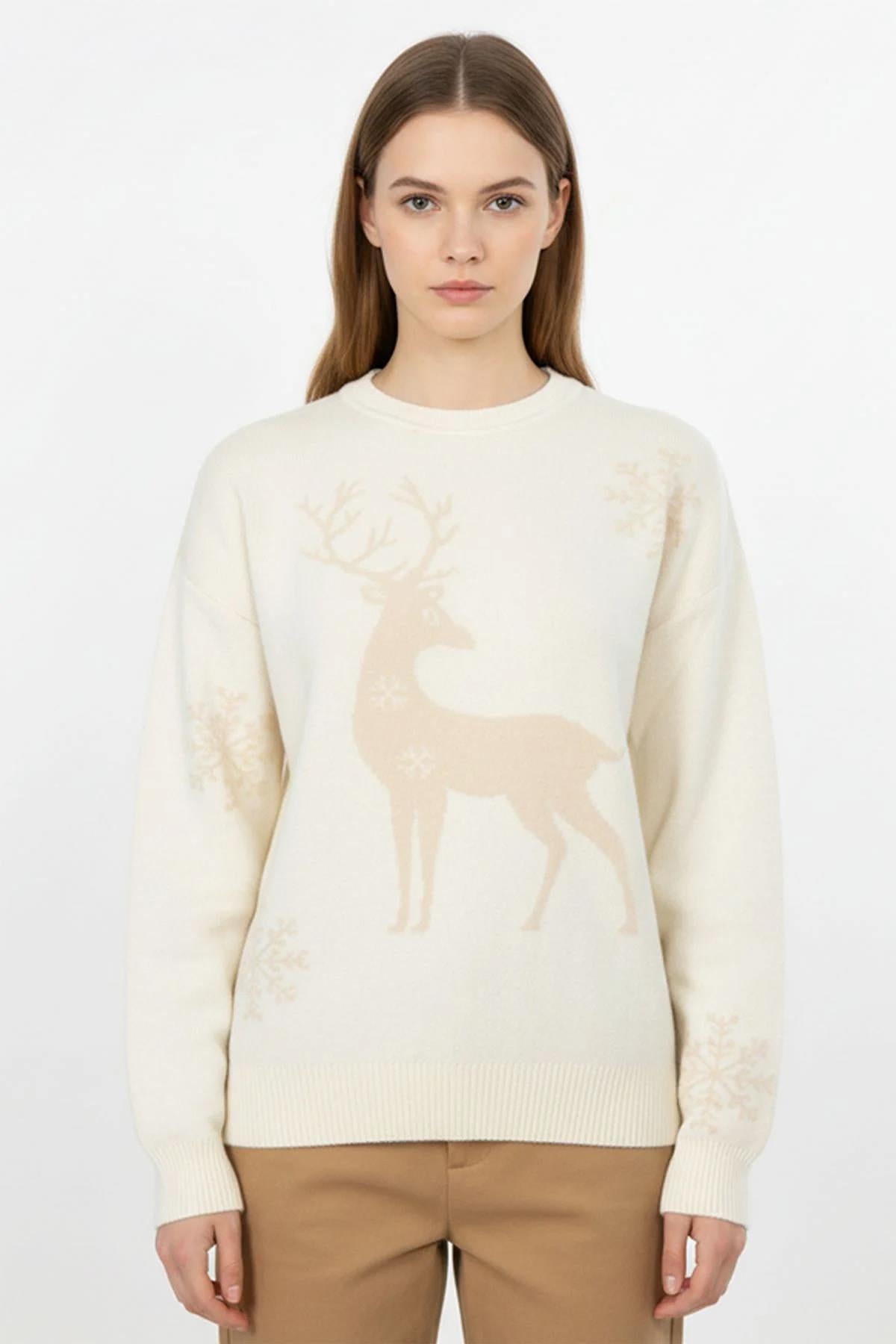 Geyik Desenli Triko Kazak