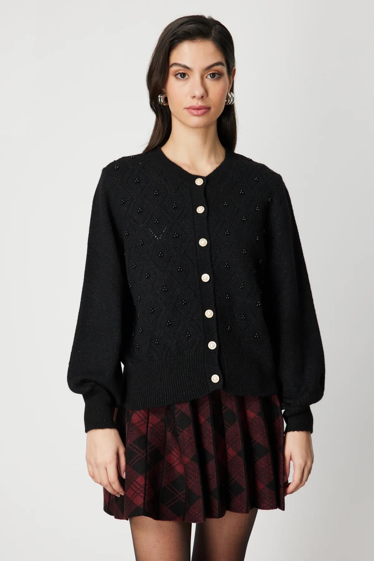 İnci Düğmeli Triko Hırka