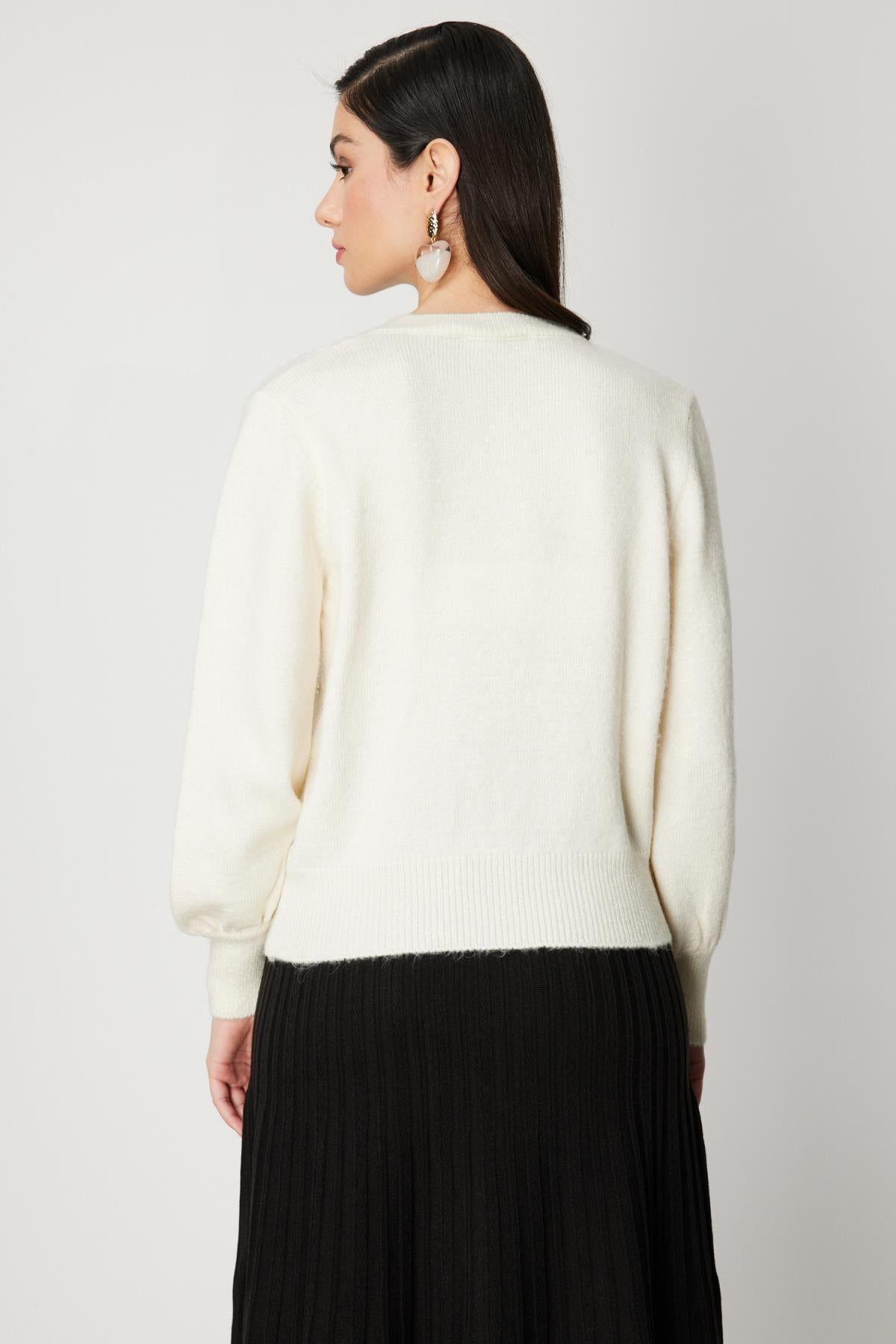 İnci Düğmeli Triko Hırka