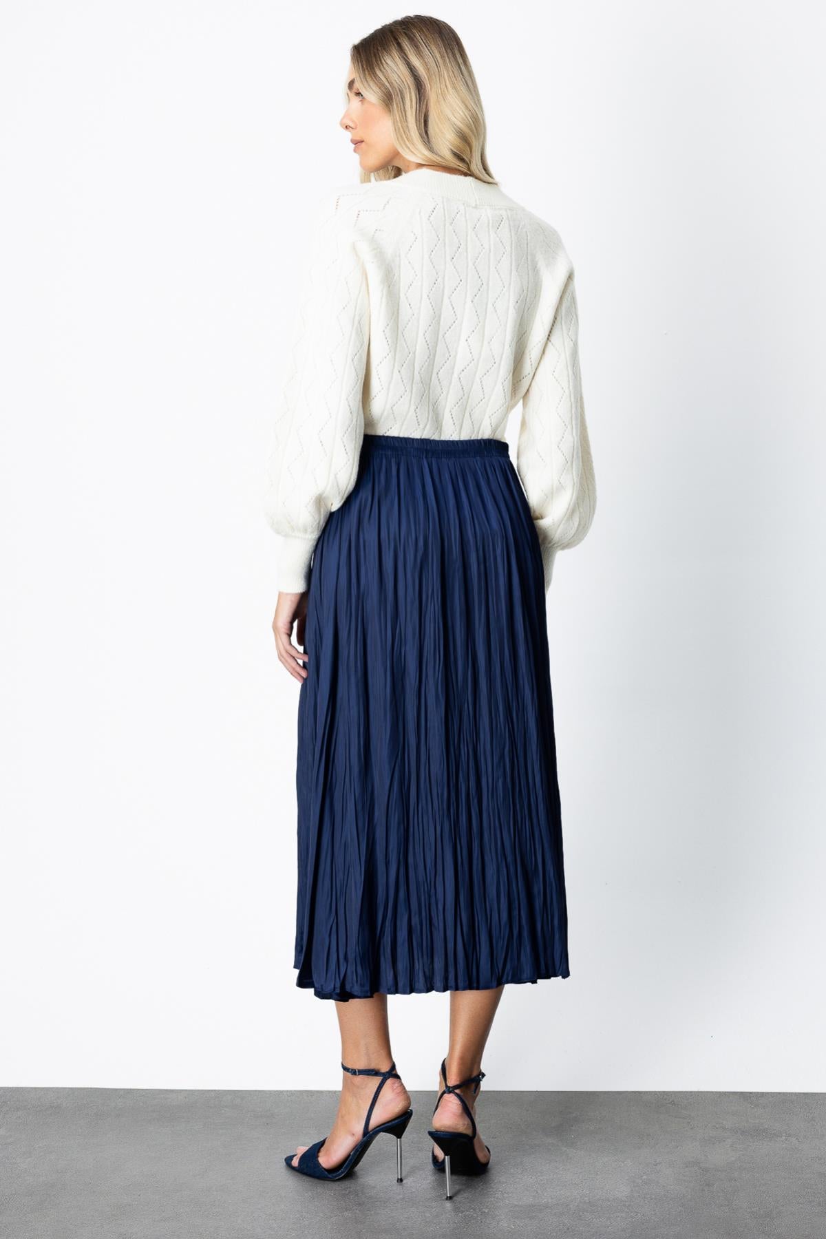Wrinkled Midi Skirt