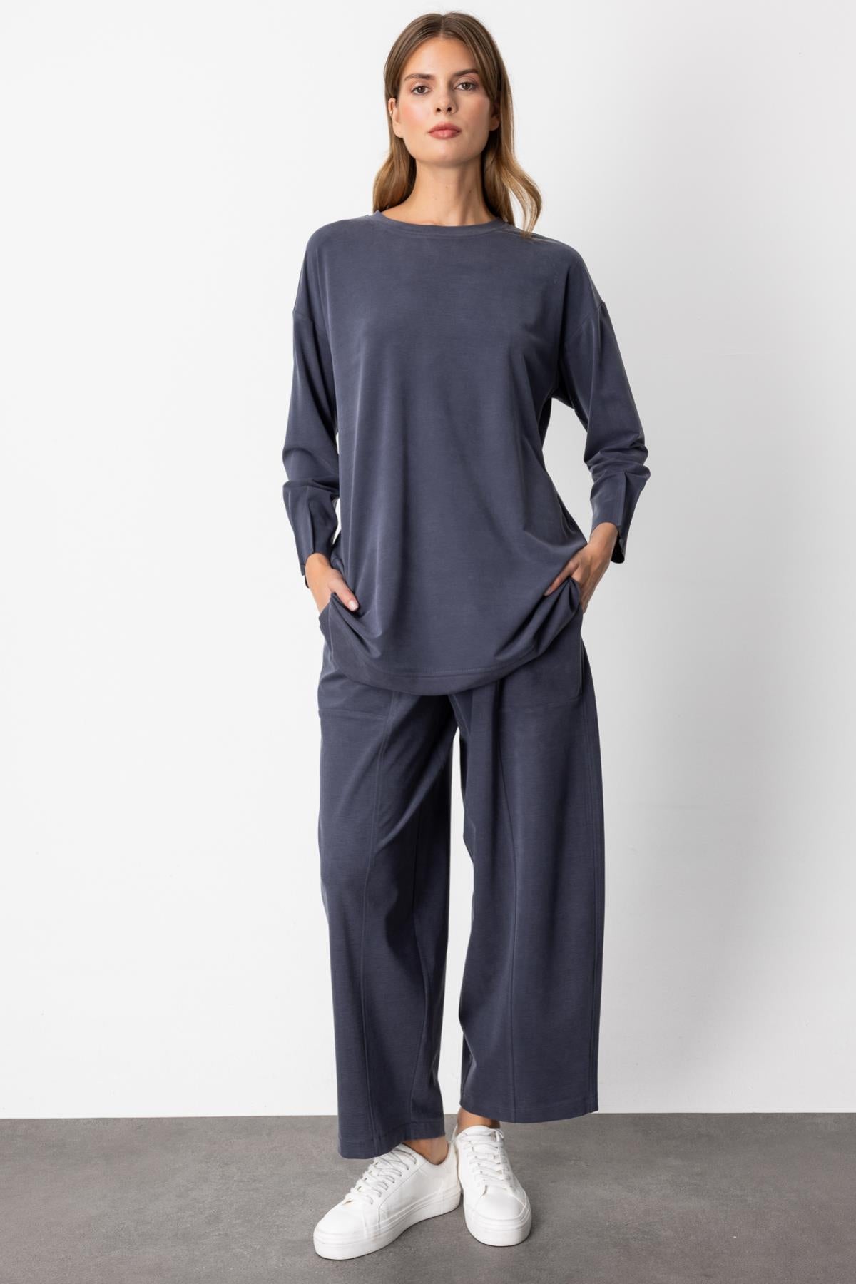 Sıfır Yaka Kolları Dikiş Detaylı Tunik