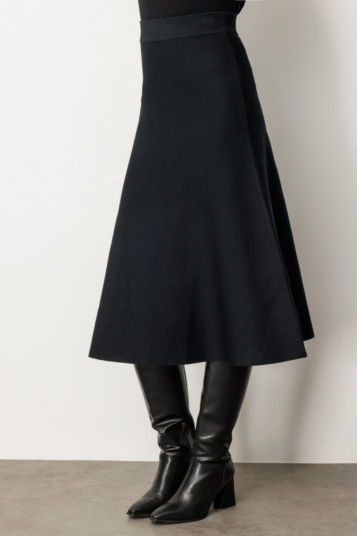 High Waist Flounced Midi Length Knit Skirt