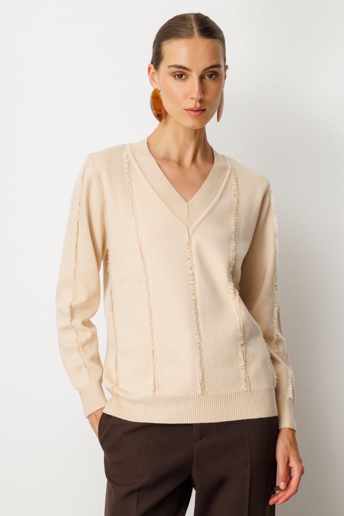 V-Neck Striped Flecked Knitwear Sweater