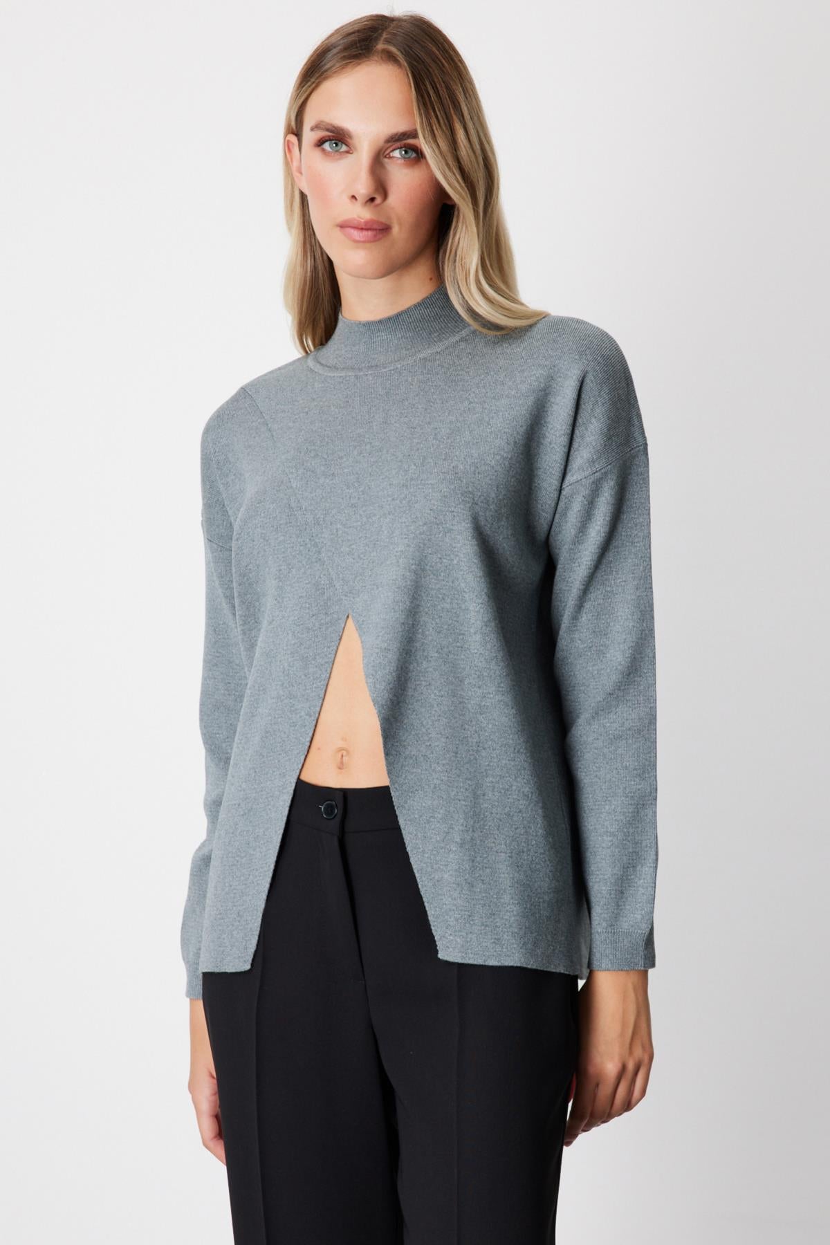 Dik Yaka Asimetrik Kesim Triko Kazak