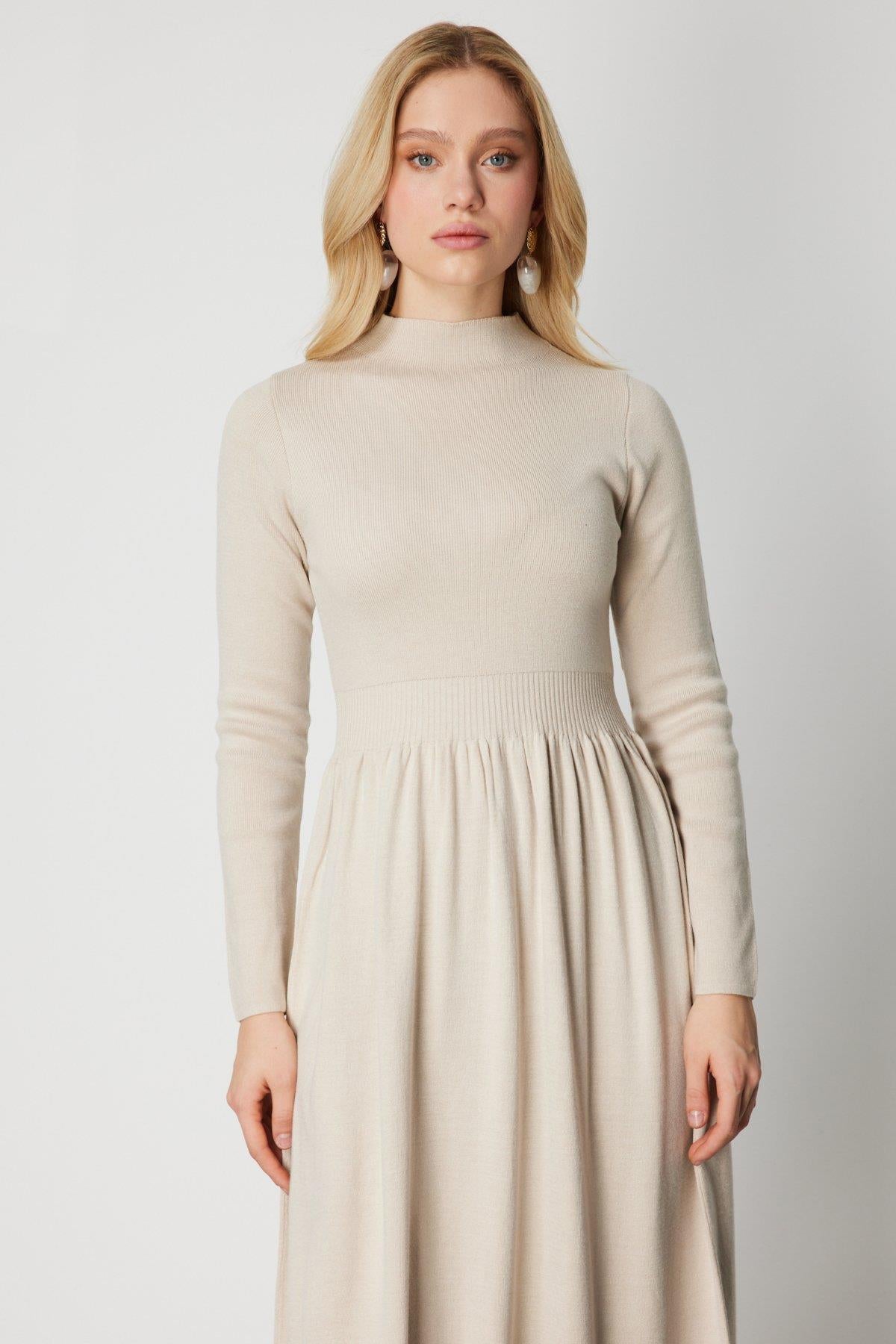 Elastic Waist Maxi Length Knit Dress