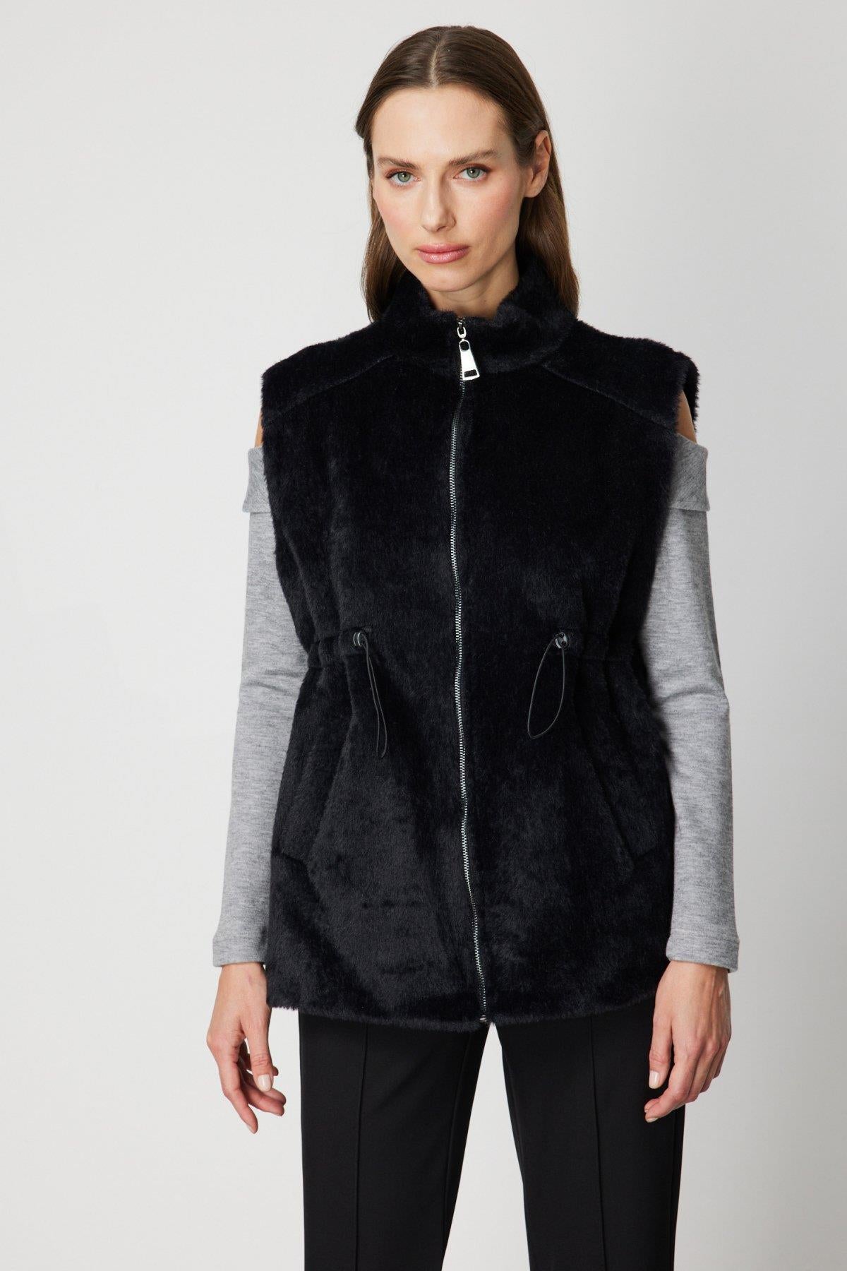 Dik Yaka Beli Lastikli Peluş Yelek