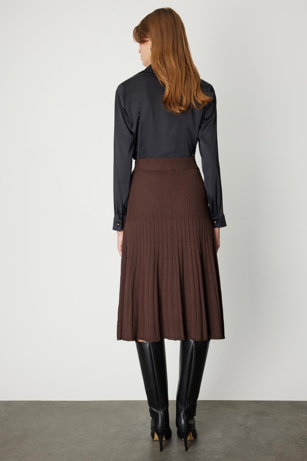 Astarlı Triko Midi Boy Etek