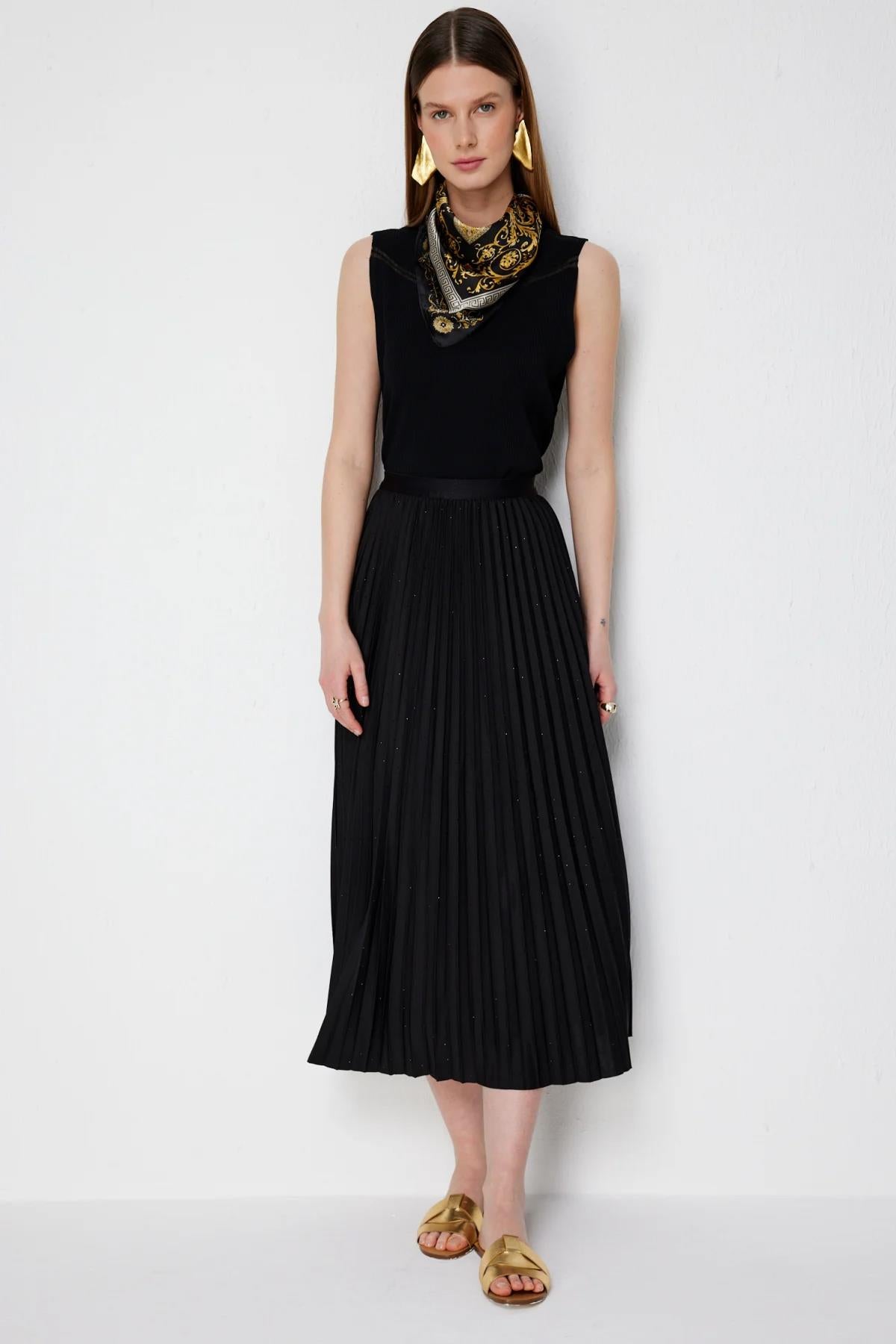 Stone Detailed Pleated Midi Skirt
