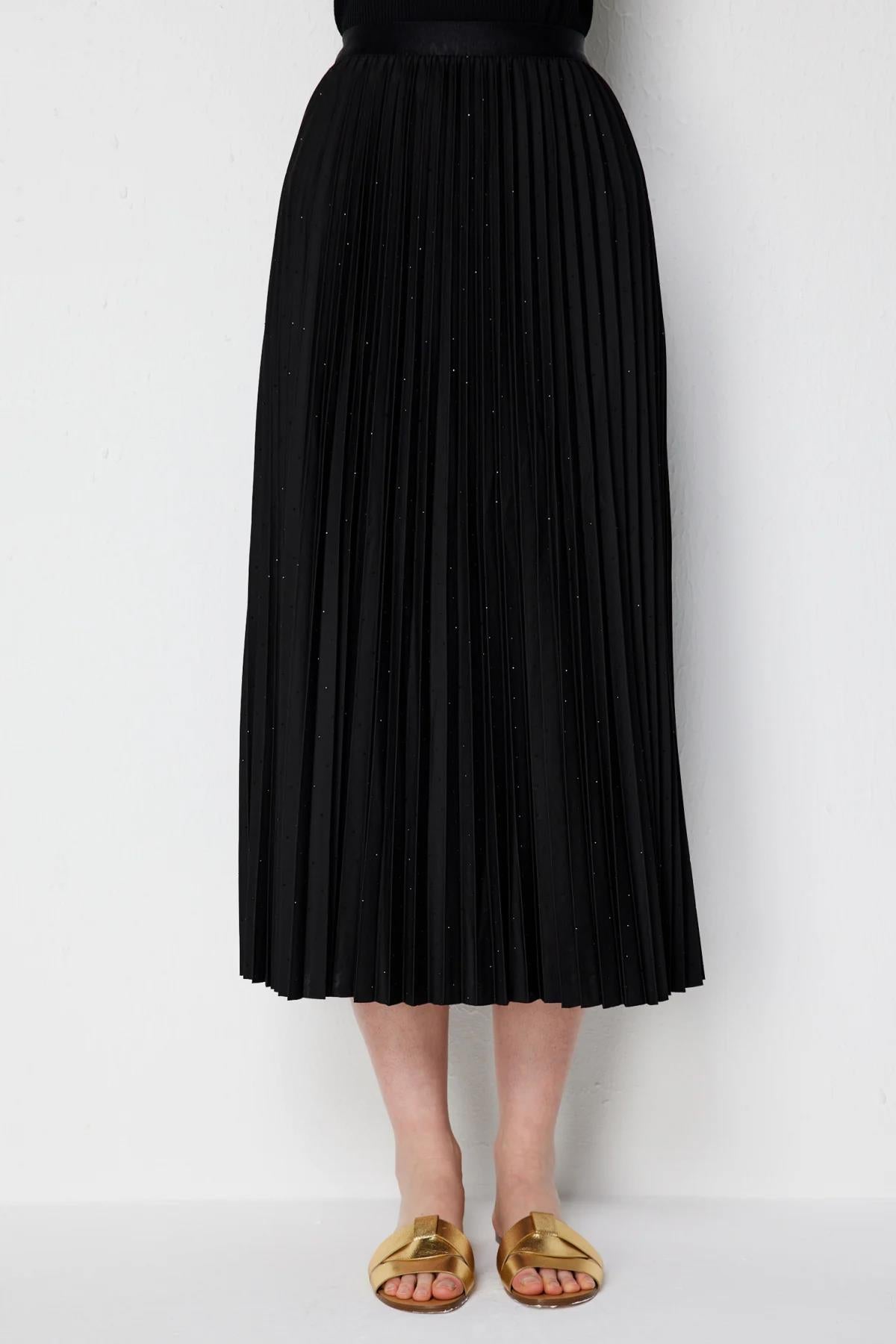 Stone Detailed Pleated Midi Skirt