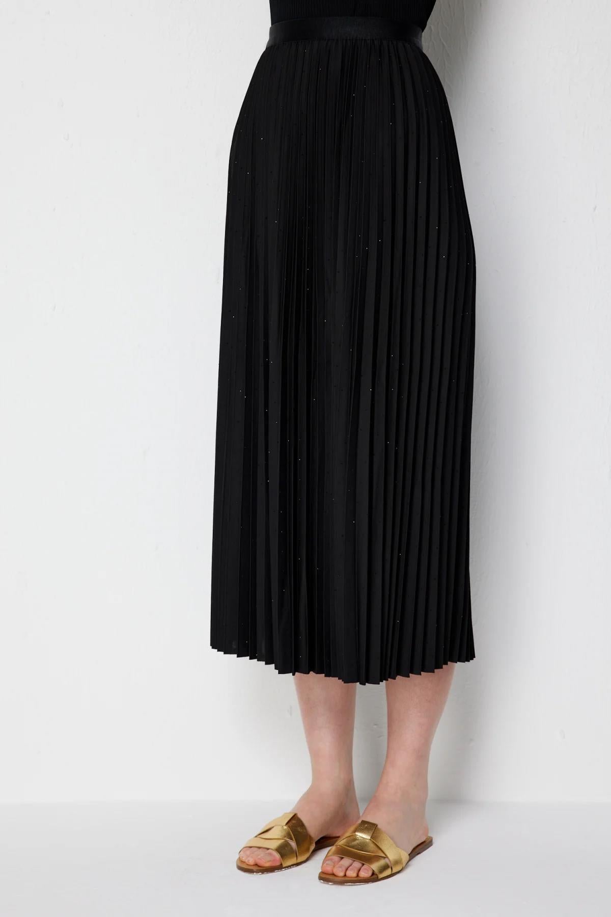 Stone Detailed Pleated Midi Skirt