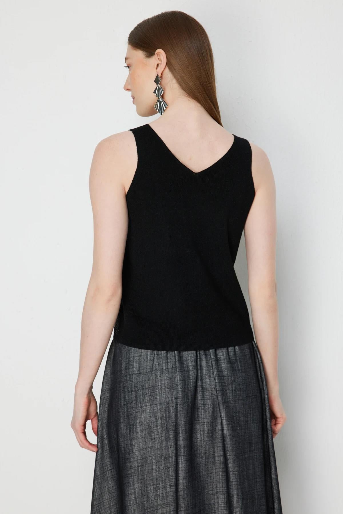 V-Neck Embellished Sleeveless Blouse