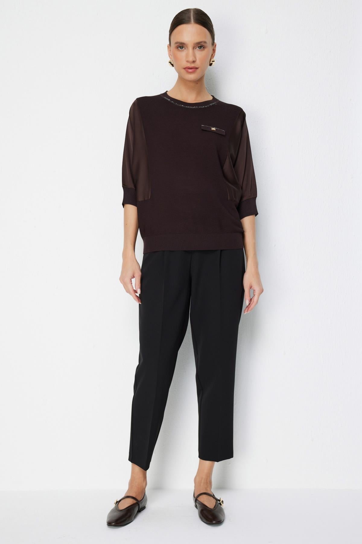 Blouse with Embellished Collar