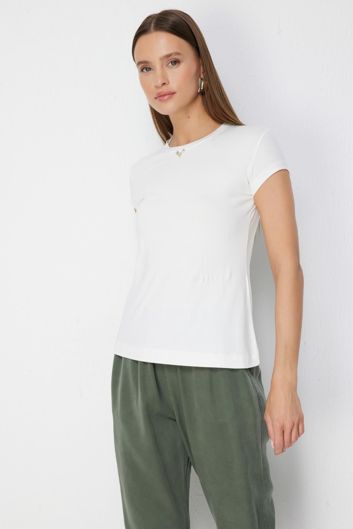 Sıfır Yaka Kısa Kollu Bluz