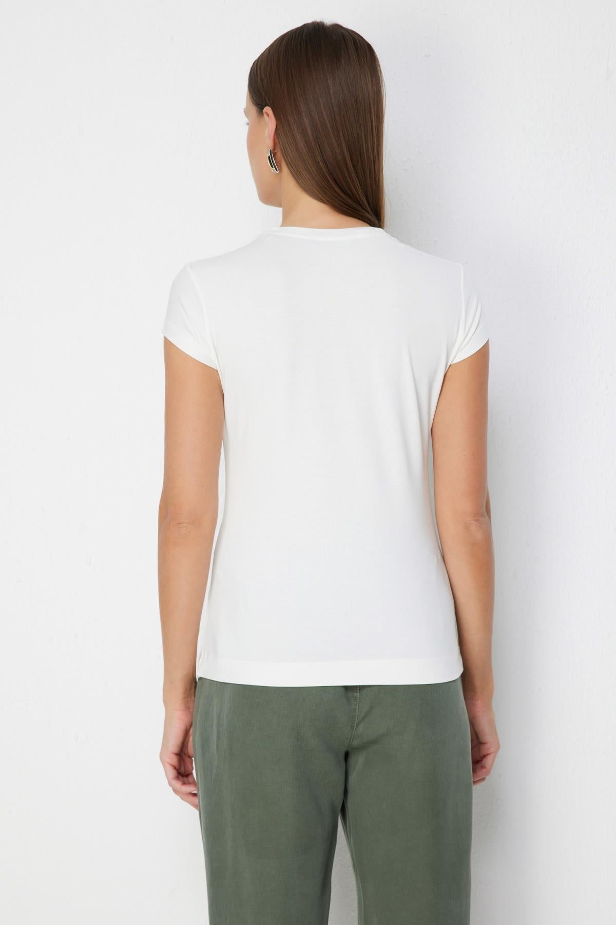 Sıfır Yaka Kısa Kollu Bluz